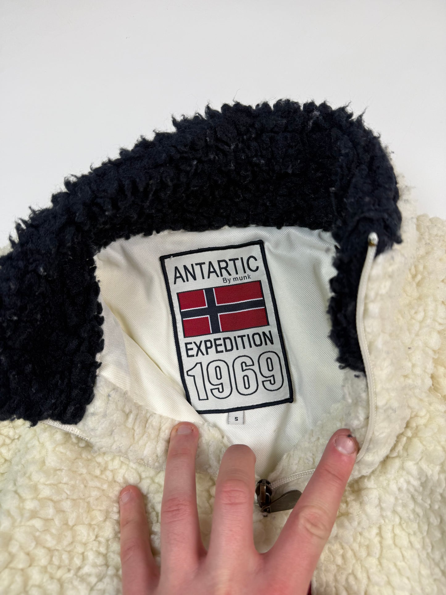 Antarctic deep file sherpa fleece (S)