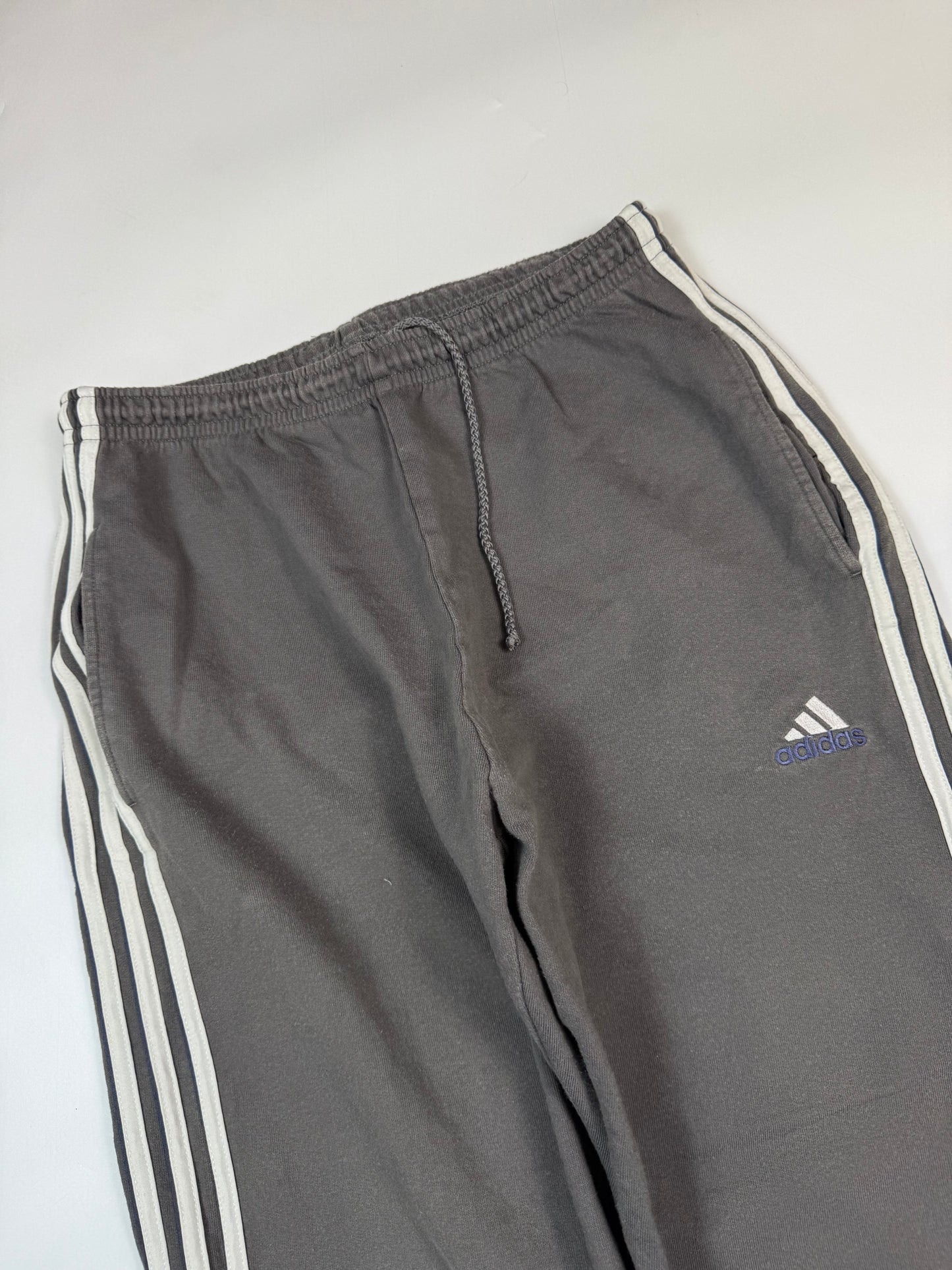 Vintage 90s Adidas side stripe baggy joggers (M)