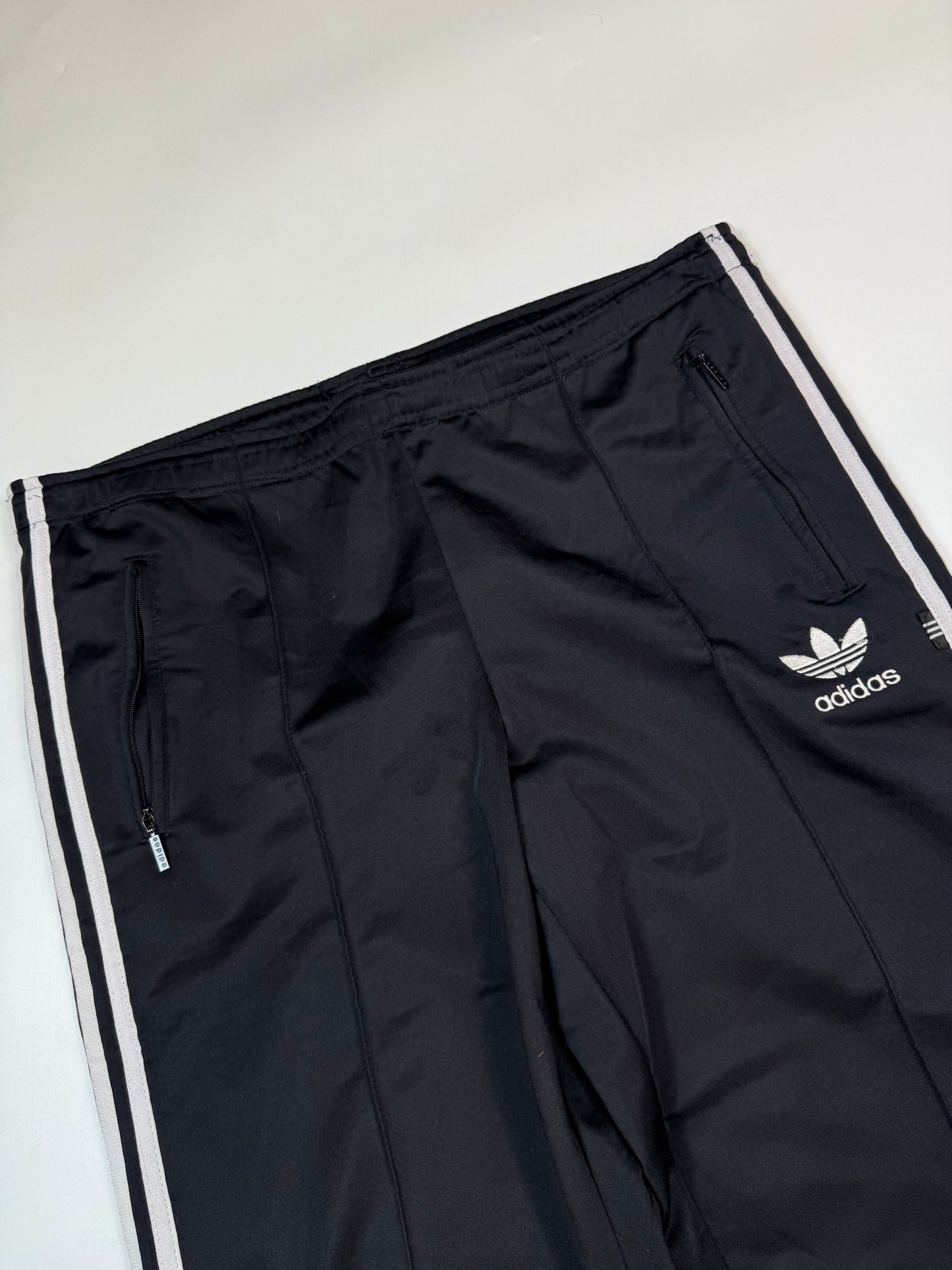 Vintage 90s Adidas originals baggy track pants (M)
