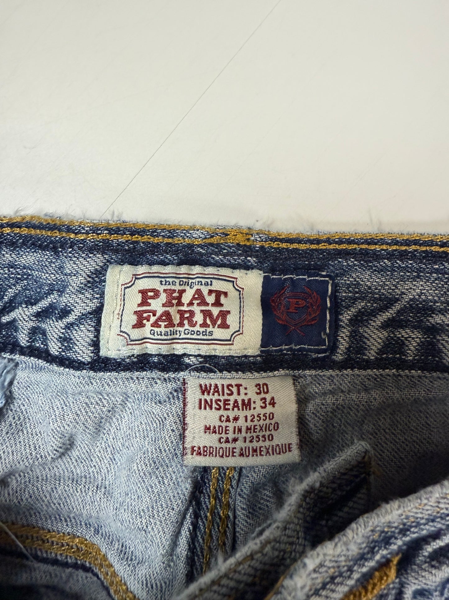 Vintage Phat Farm baggy jeans (W28)