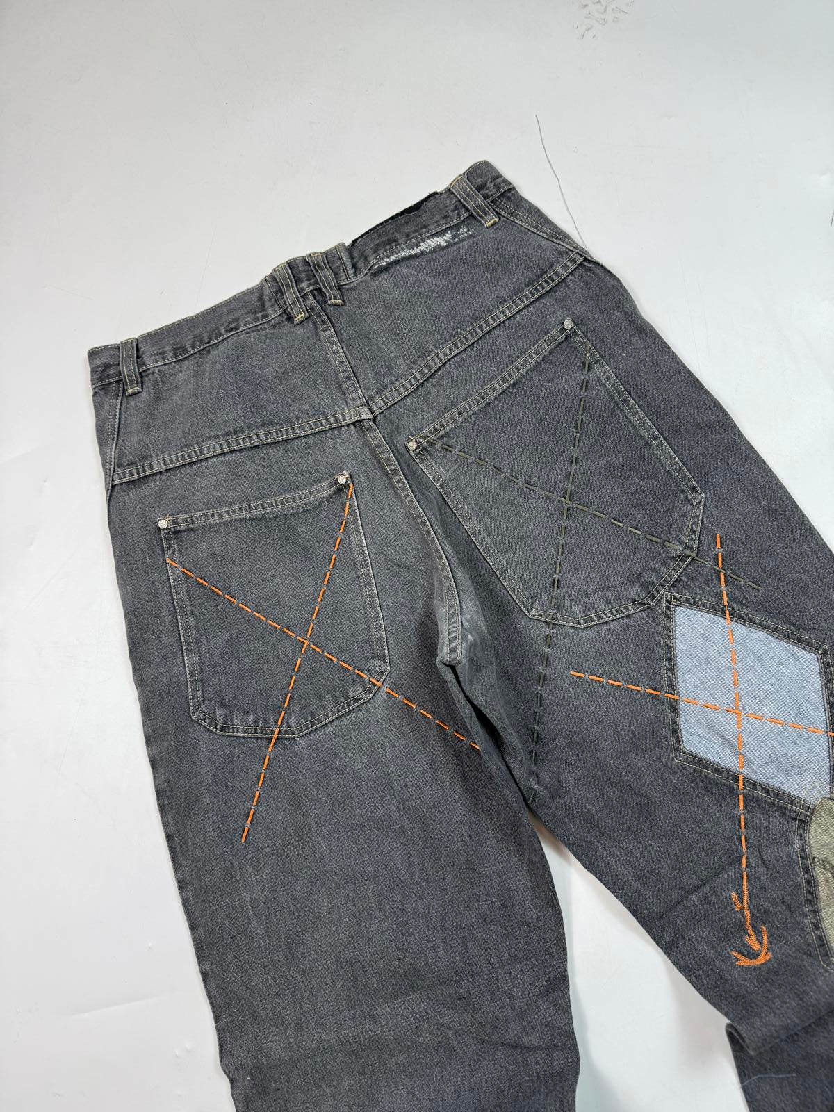 Vintage Y2K Karl Kani baggy hip hop jeans (W34)