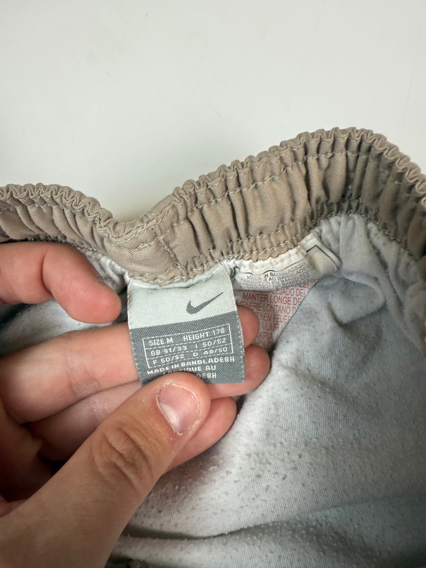 Vintage Nike mini swoosh baggy track pants (M)