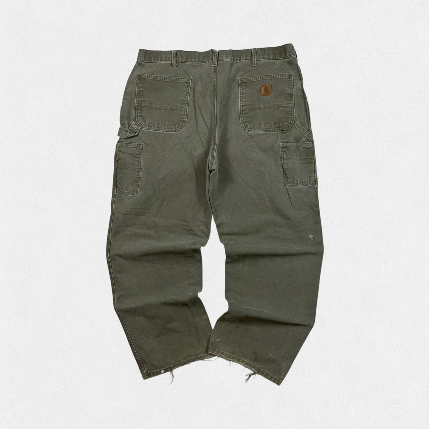 Vintage Carhartt baggy carpenter pants (W38)
