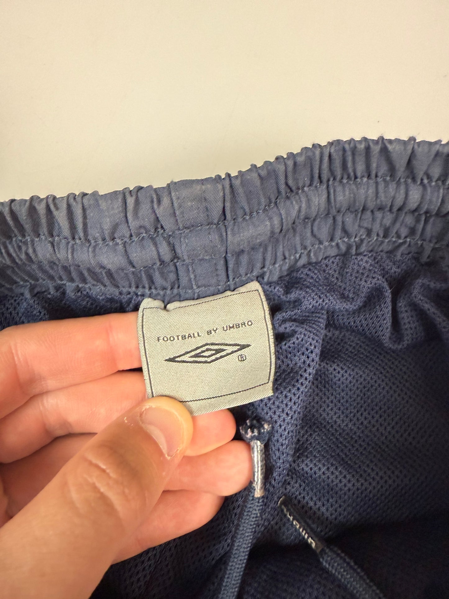 Vintage Northern Ireland 2006-08 Umbro baggy track pants (L)