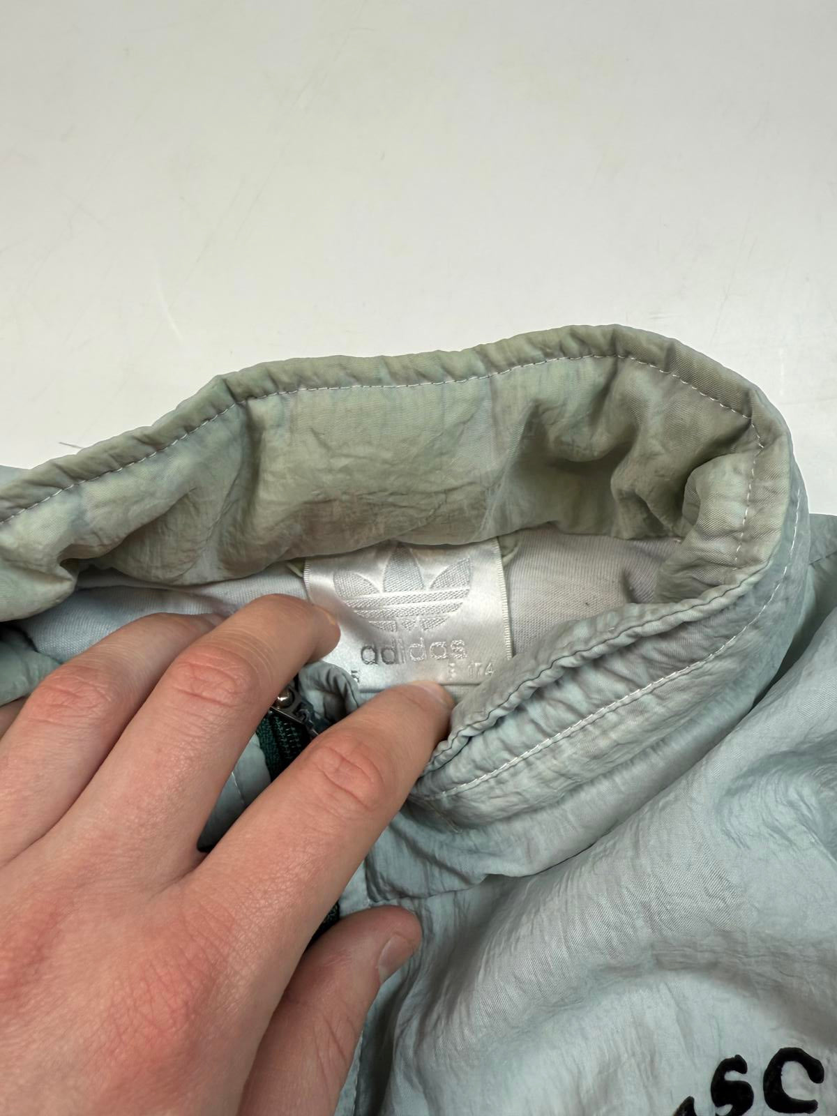 Vintage 90s Adidas originals skiing track jacket (M)