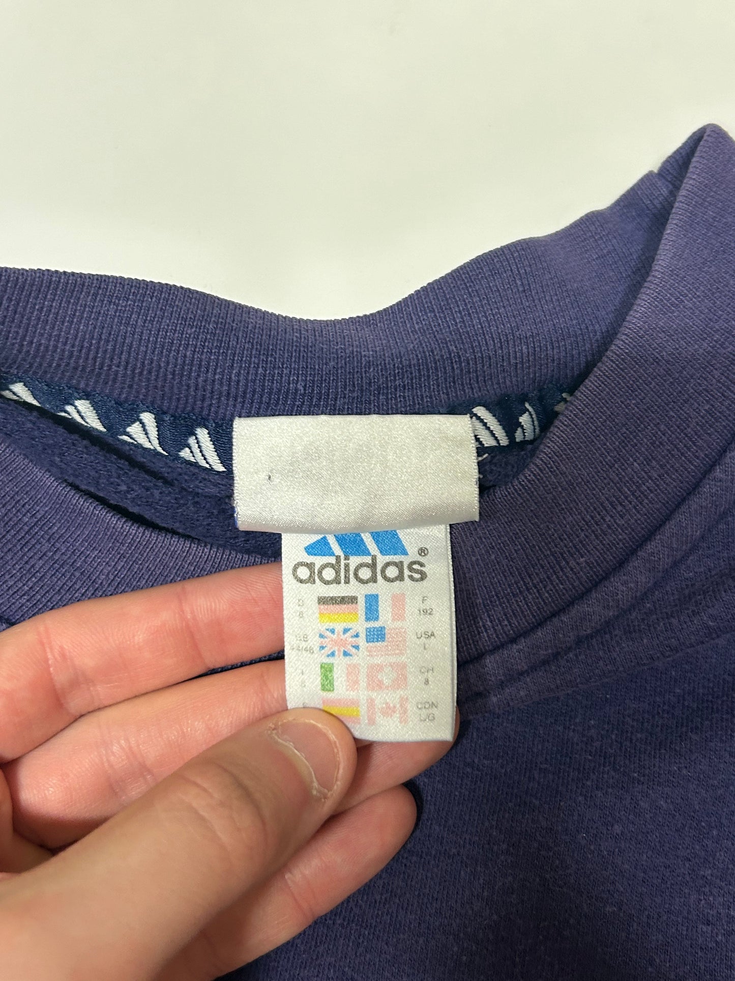 Vintage 90s Adidas small logo sweatshirt (L)