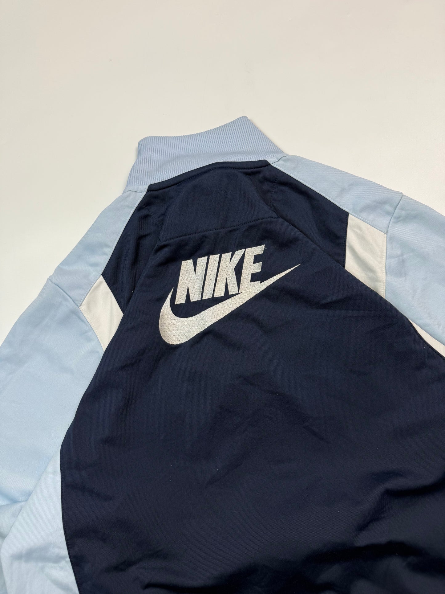Vintage Nike spell out track jacket (M)