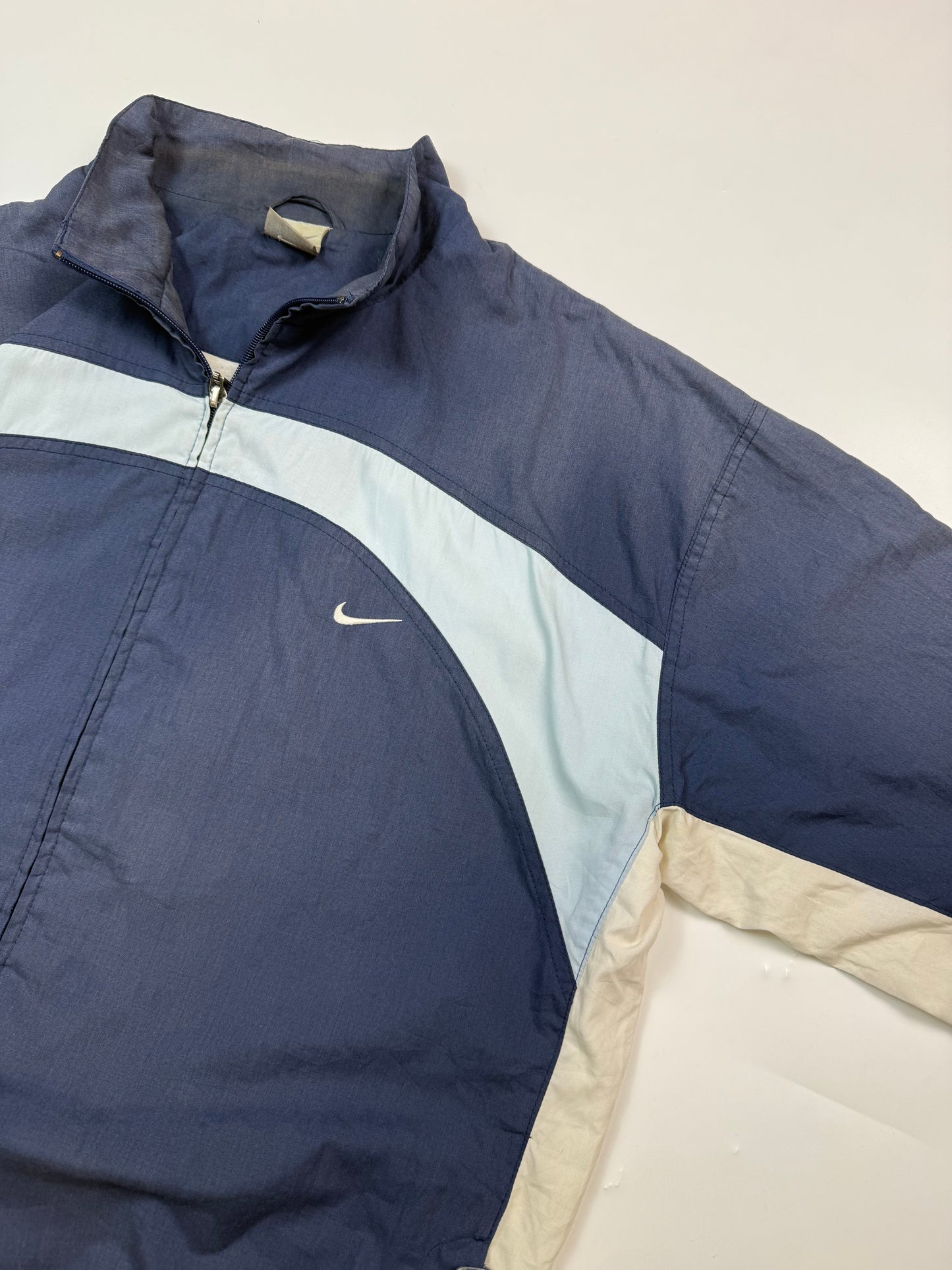 Vintage Nike mini swoosh track jacket (XL)