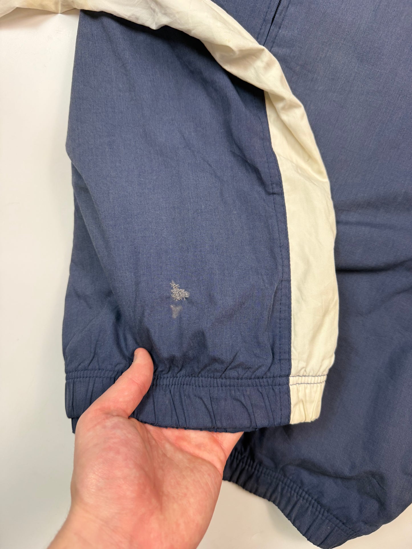 Vintage Nike mini swoosh track jacket (XL)