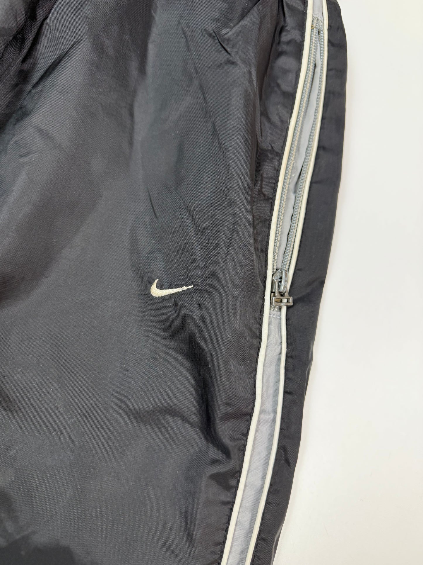 Vintage Nike side stripe baggy track pants (L)