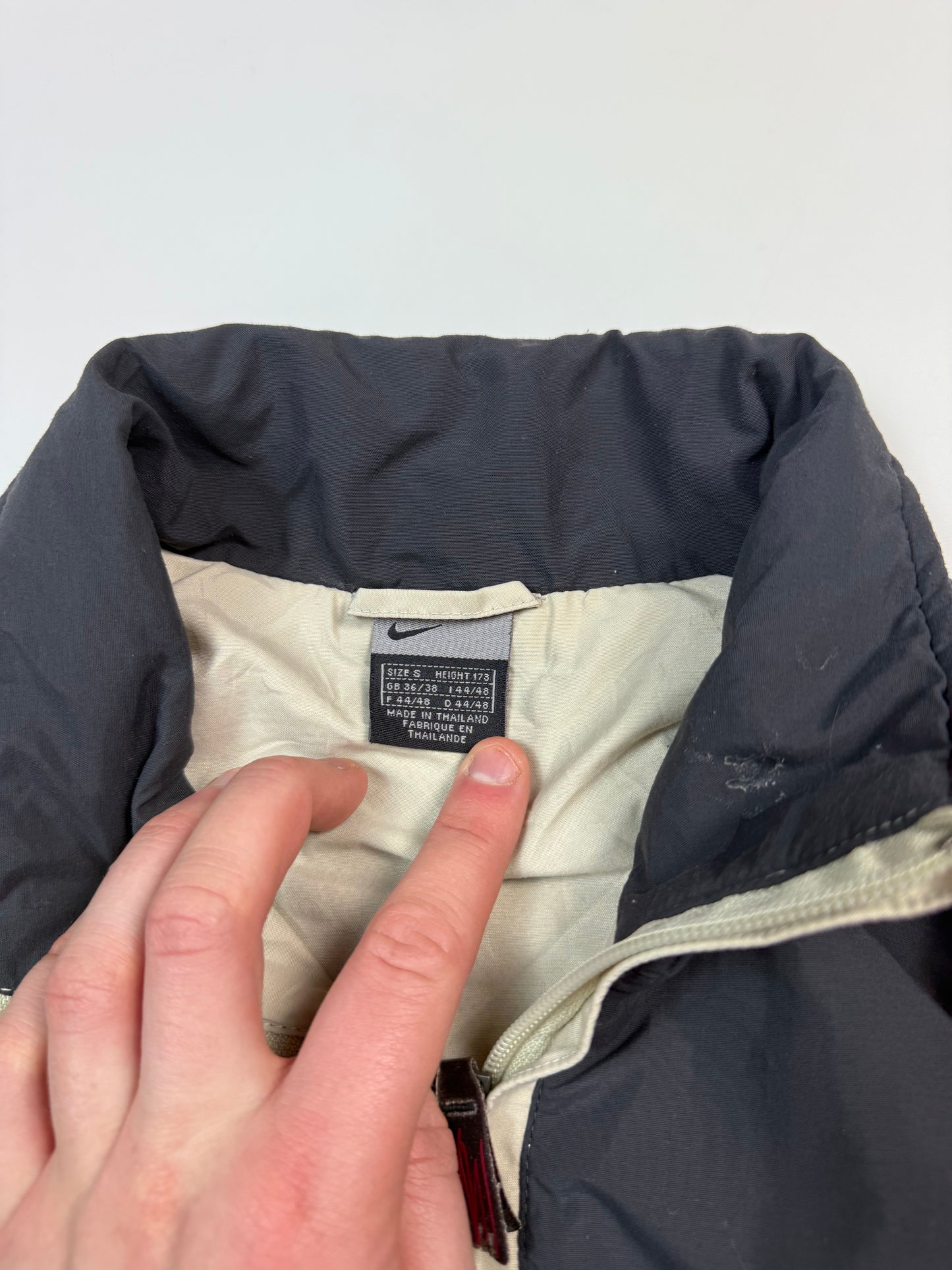 Vintage Nike mini swoosh track jacket (S)