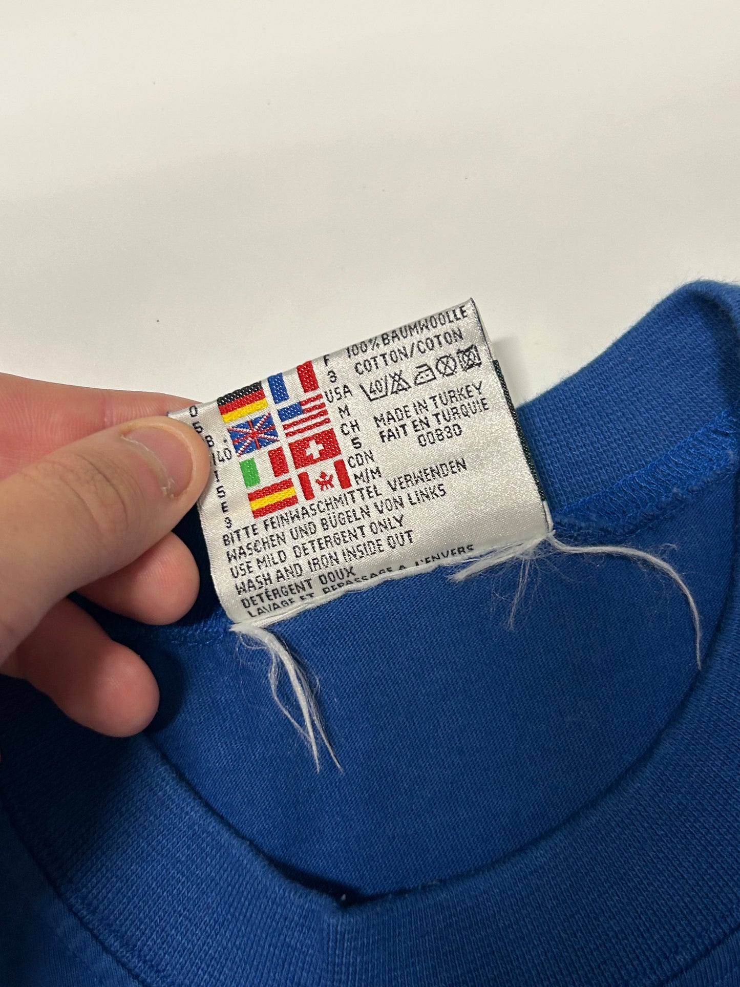 Vintage 90s Adidas equipment tee (M)