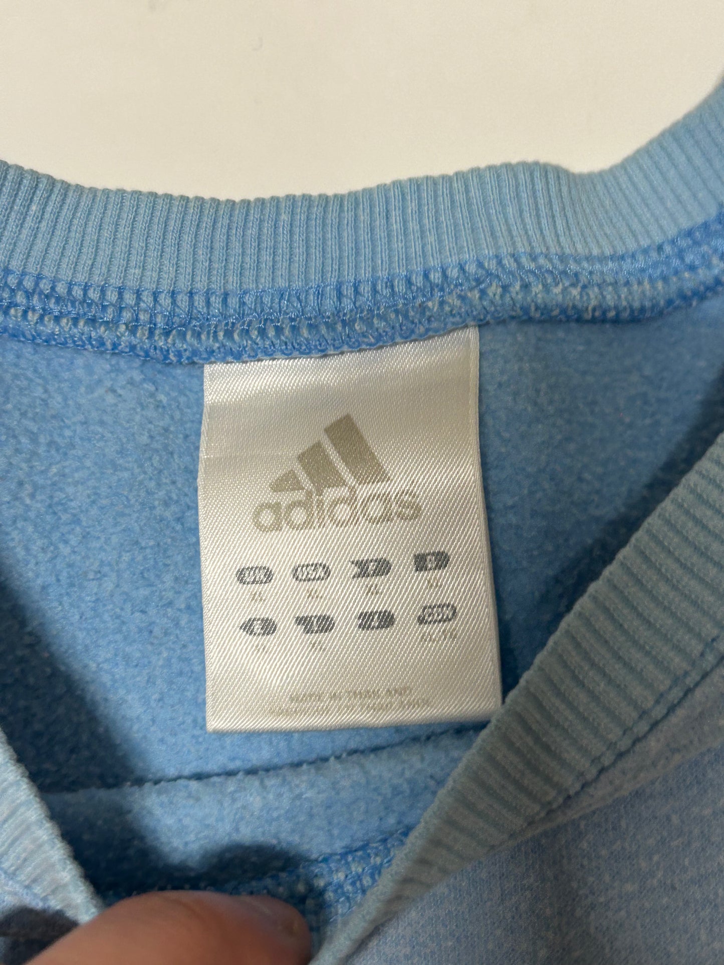 Vintage Adidas small logo sweatshirt (M)