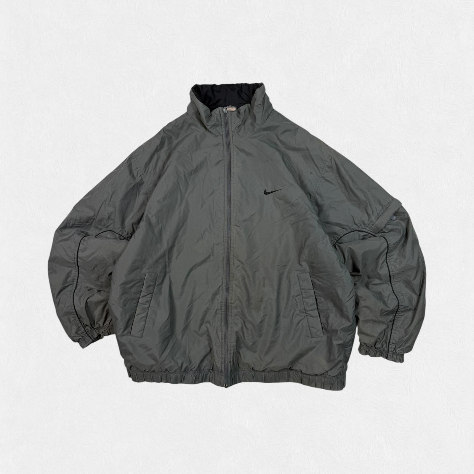 Vintage Nike spell out padded jacket (XL)