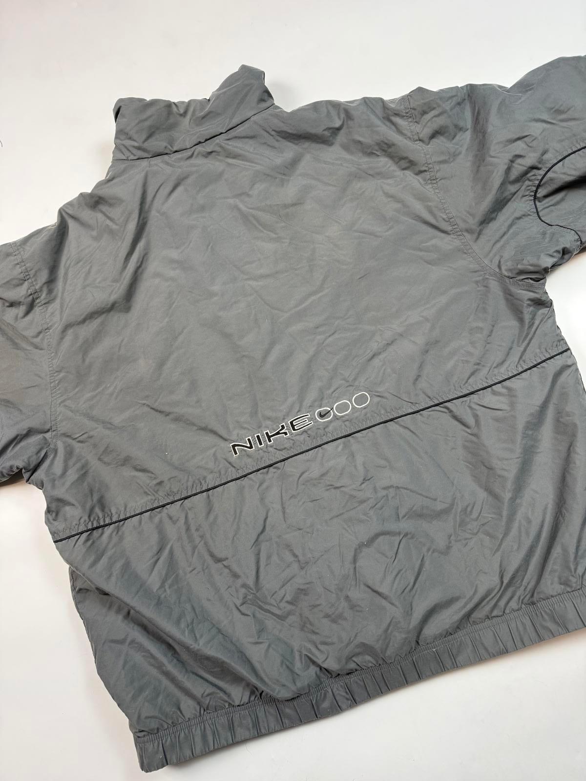Vintage Nike spell out padded jacket (XL)