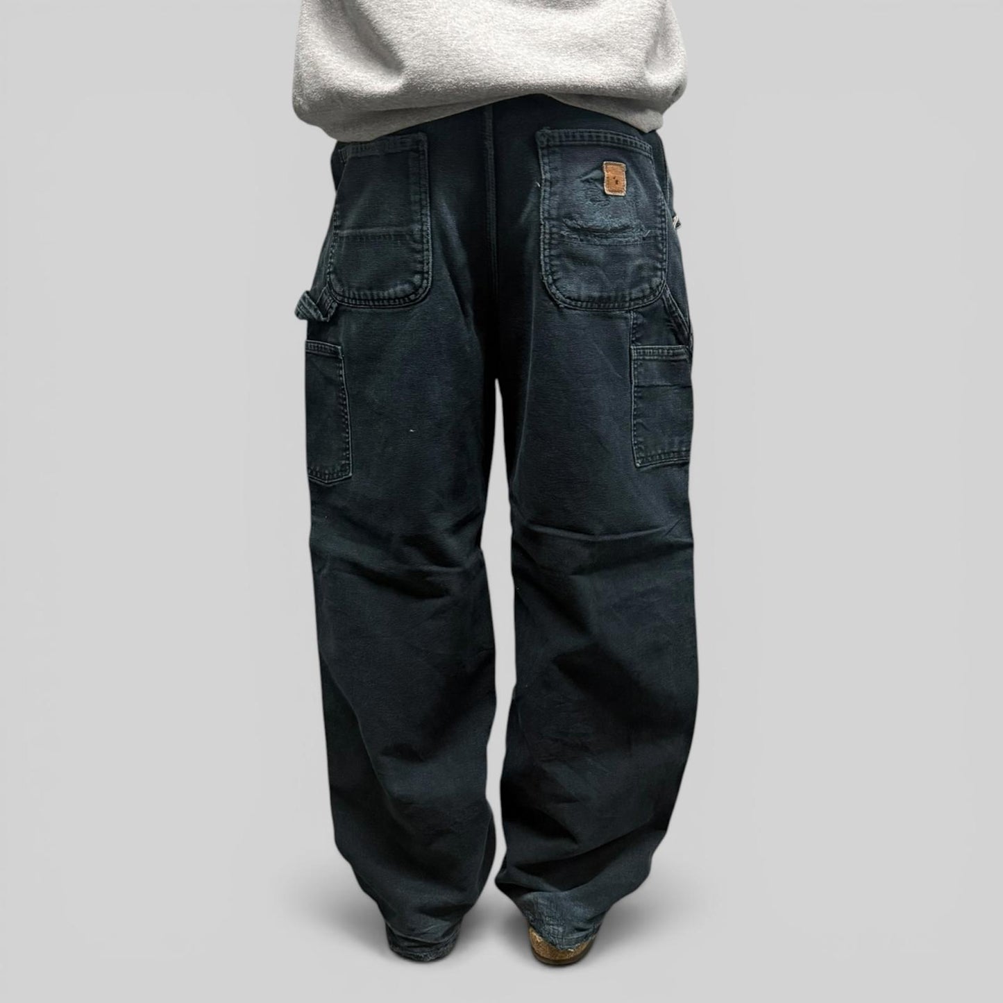 Carhartt baggy carpenter pants (W32)