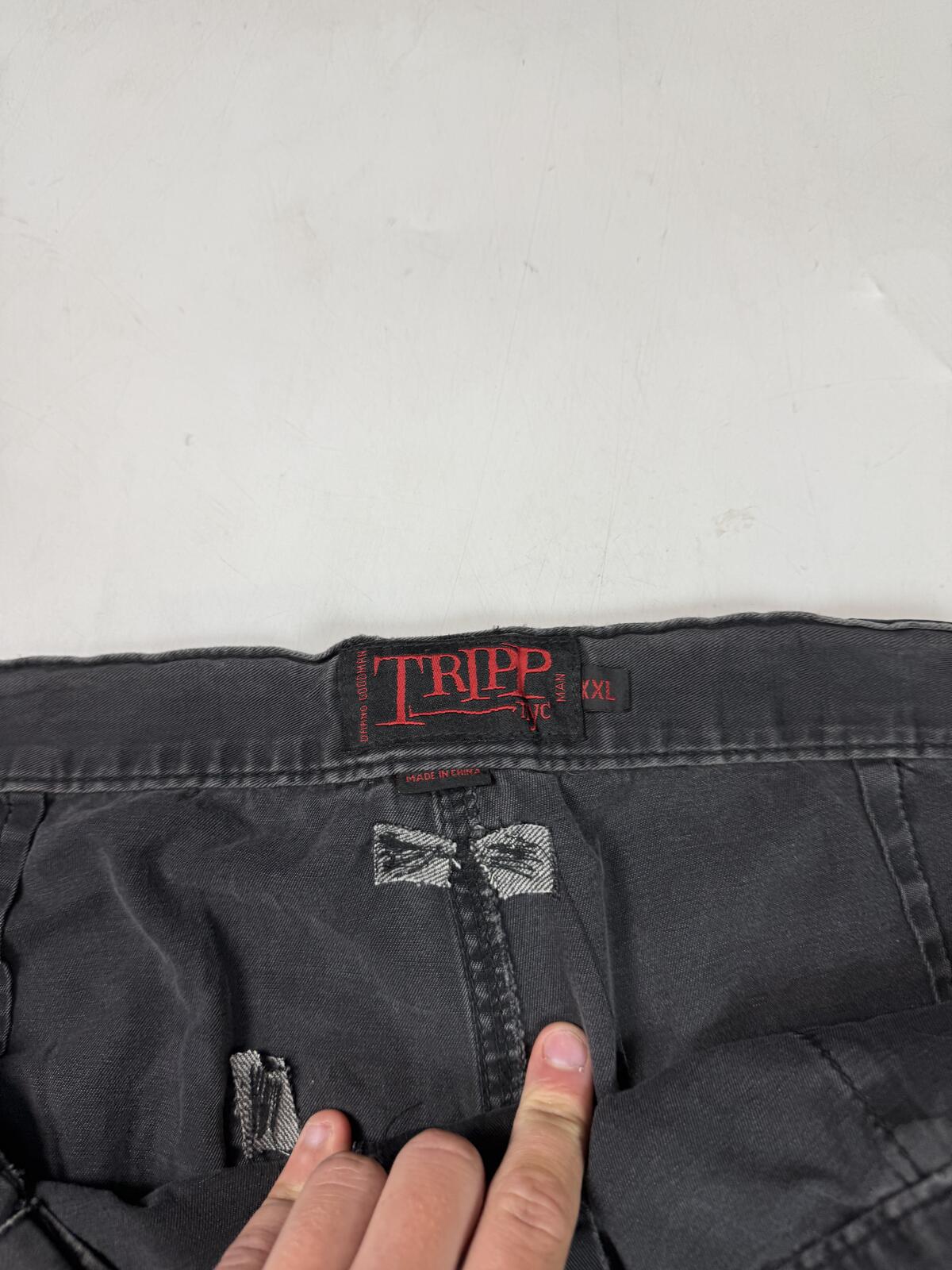 Vintage Punk baggy hip hop cargo shorts (W40)