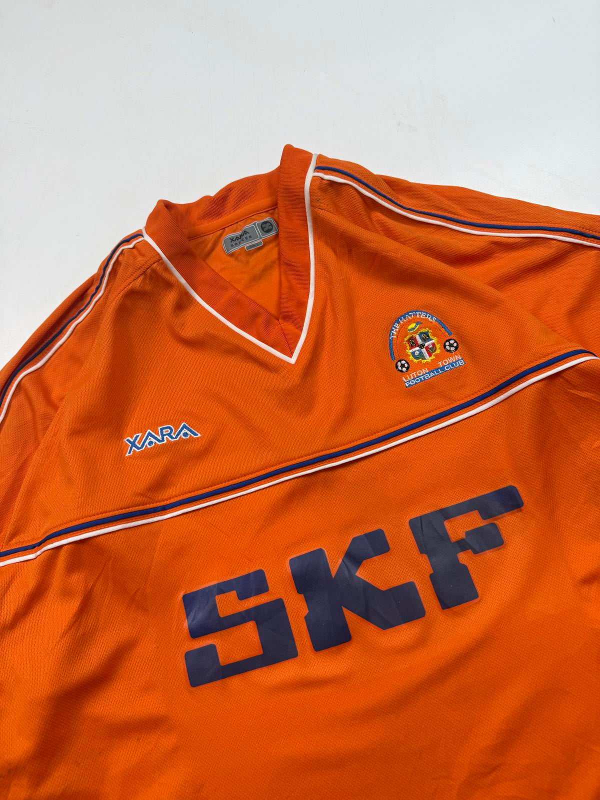 Vintage Luton town 2001-03 football shirt (L)