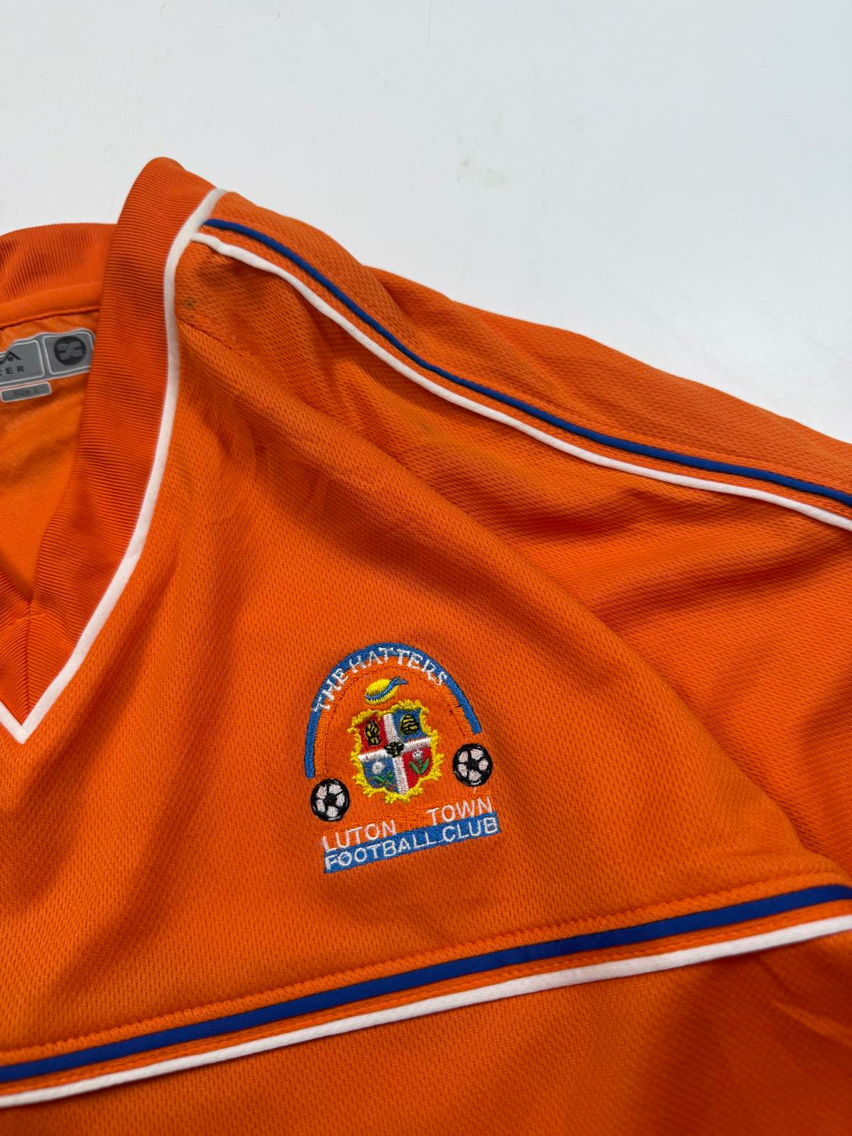 Vintage Luton town 2001-03 football shirt (L)