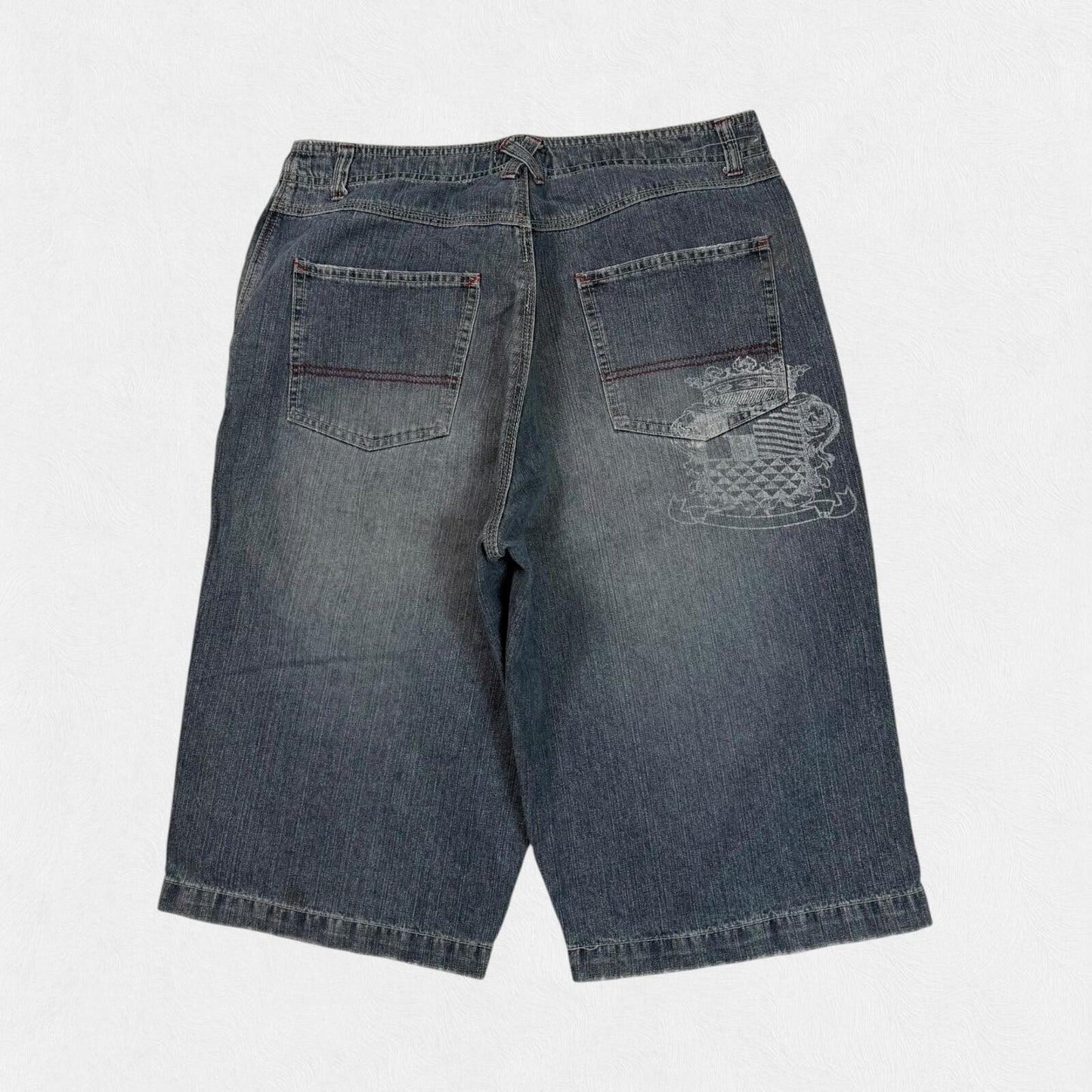 Vintage Y2K baggy hip hop denim jean shorts (W32)
