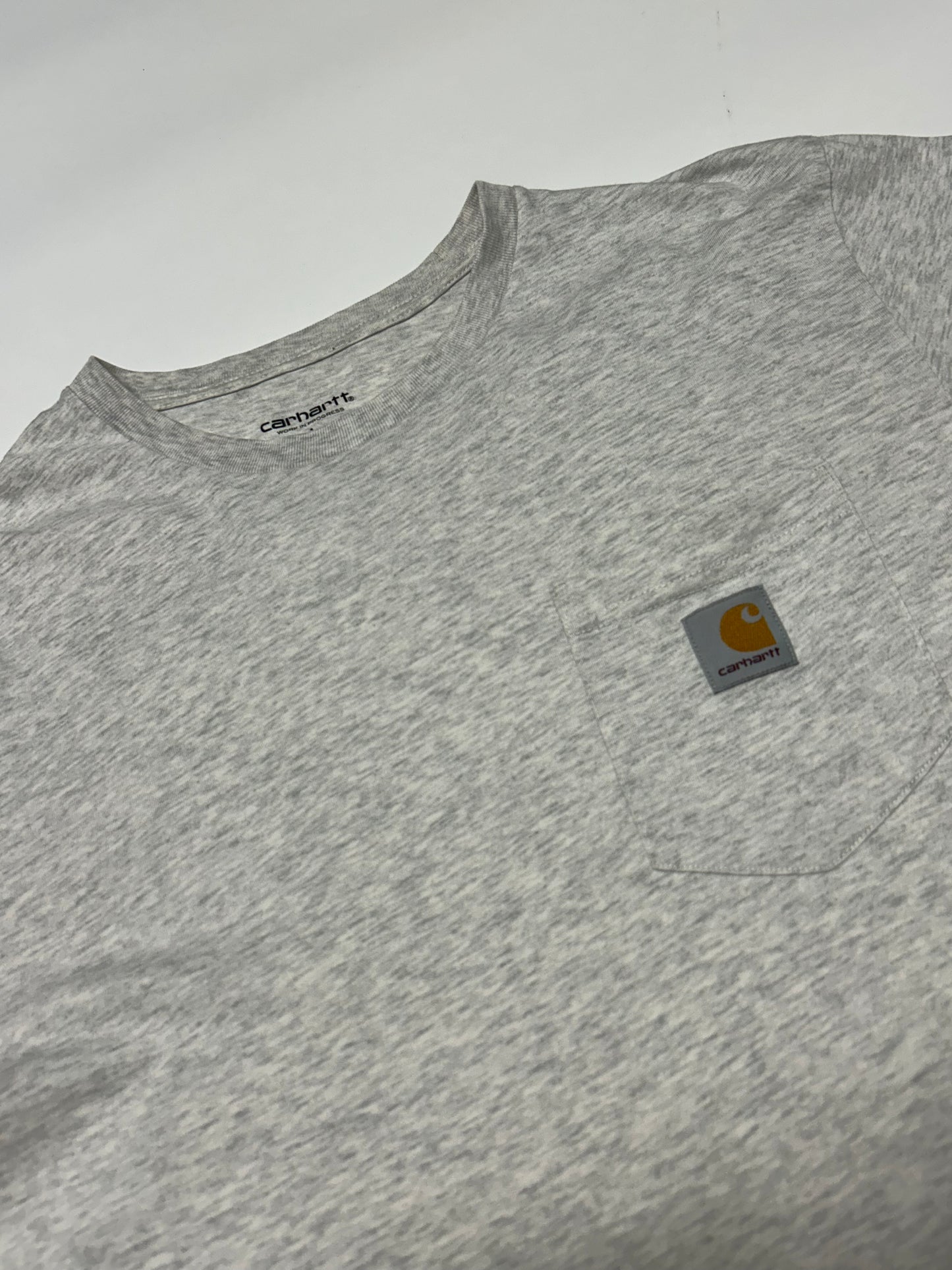 Carhartt pocket tee (L)