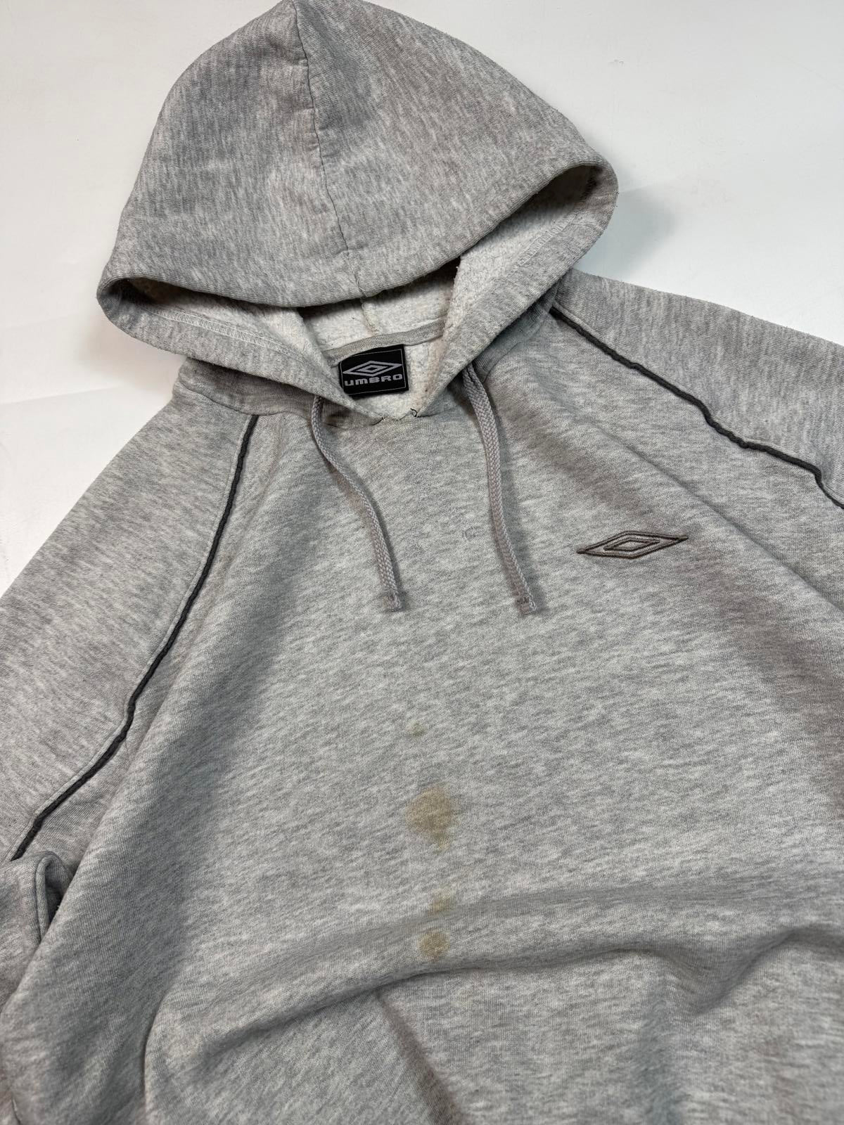 Vintage Umbro small logo hoodie (M)
