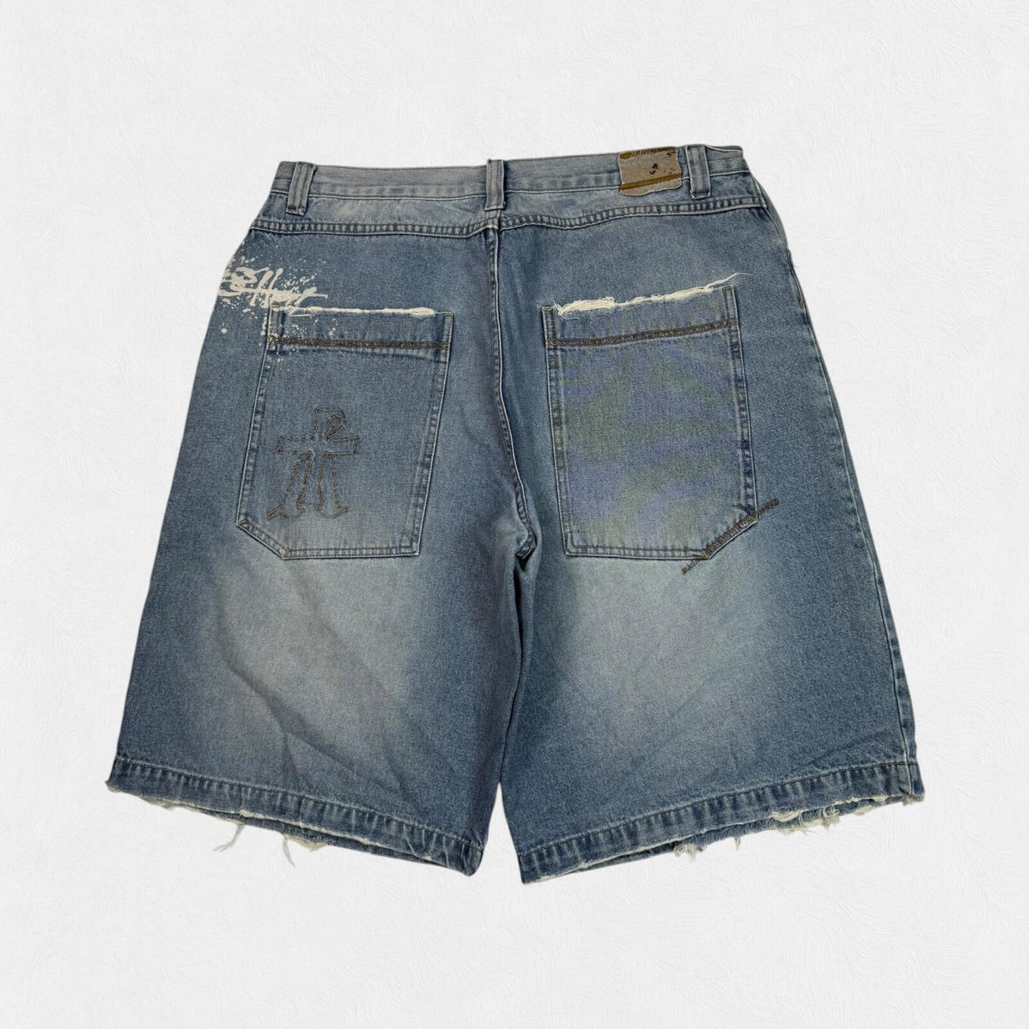 Vintage Y2K baggy hip hop jorts (W36)
