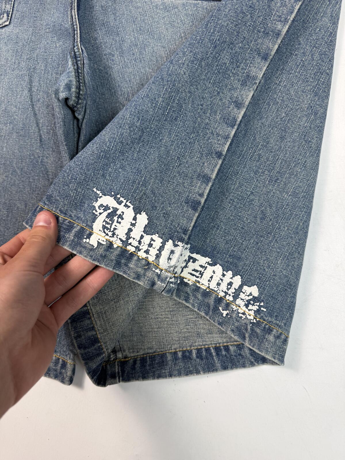 Vintage Y2K baggy hip hop denim jean shorts jorts (W36)
