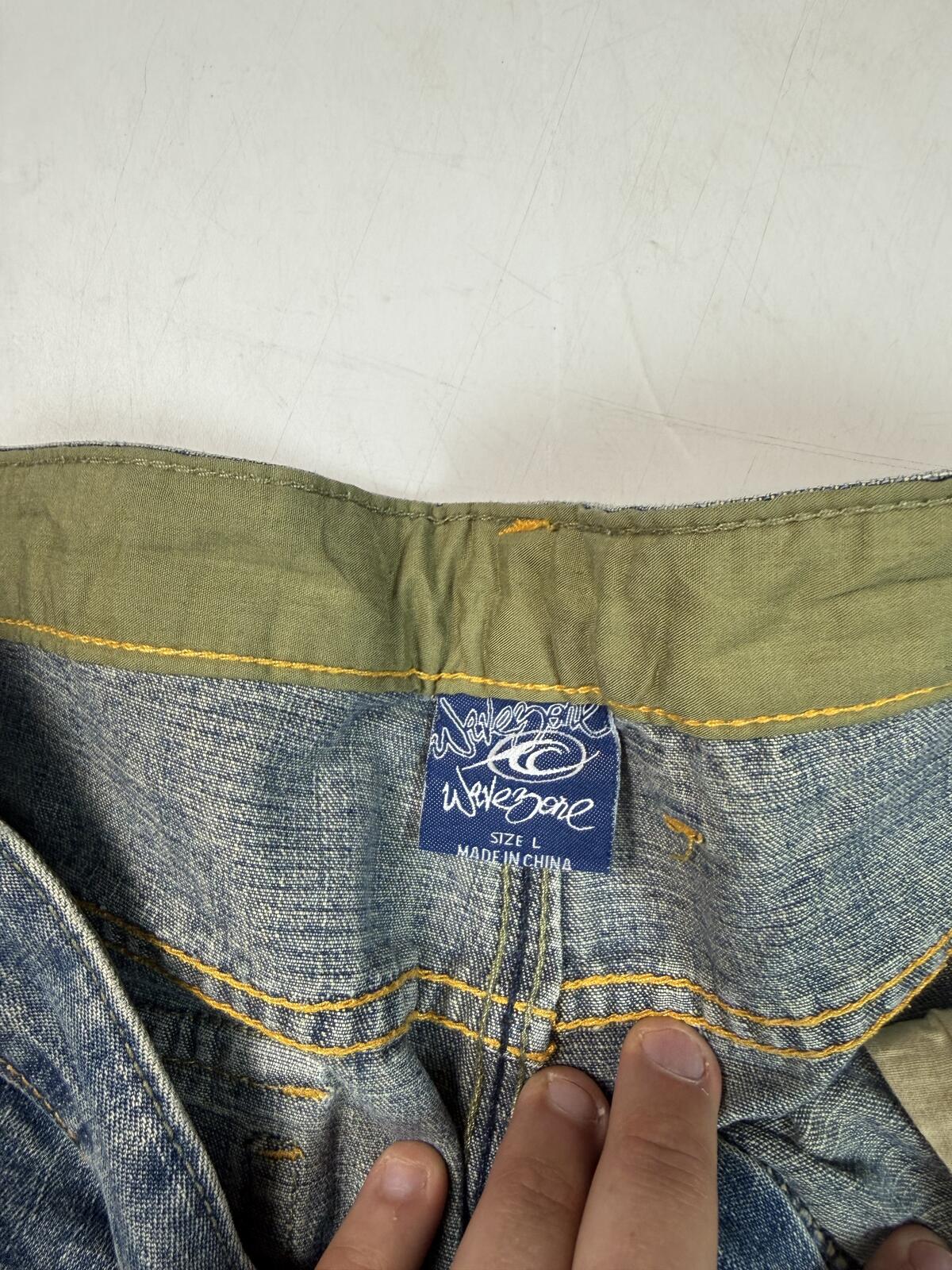 Vintage Y2K baggy hip hop denim jean shorts jorts (W36)