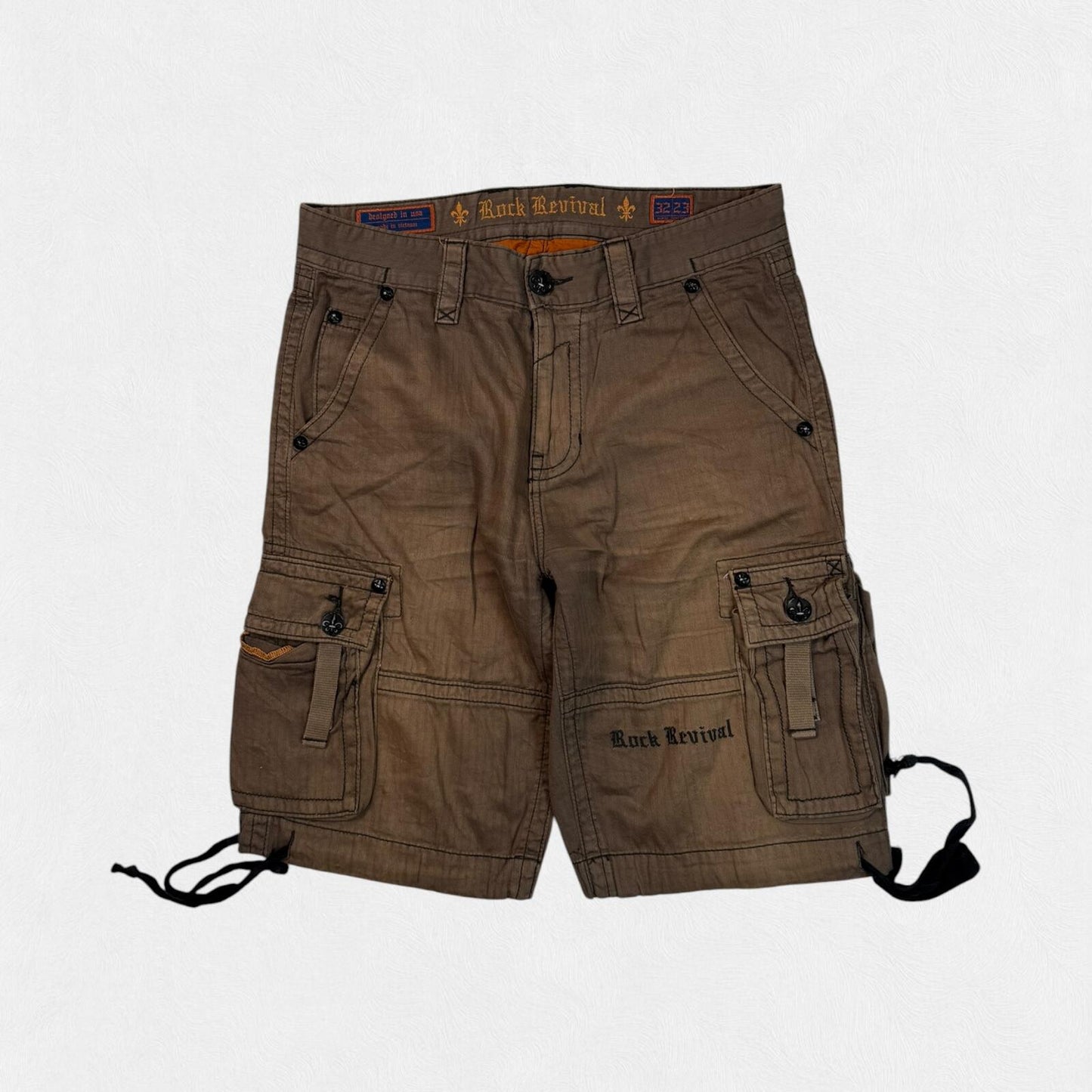 Vintage Y2K Rock revival baggy hip hop shorts (W32)