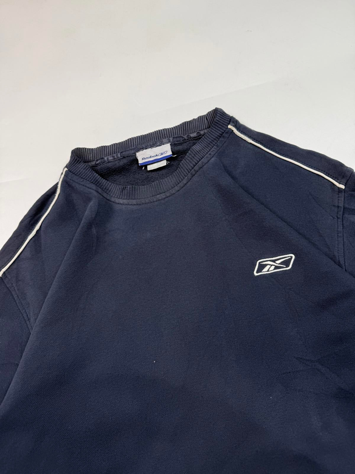 Vintage Reebok small logo sweatshirt (L)