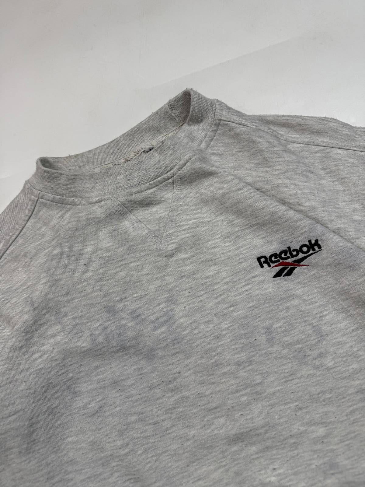 Vintage 90s Reebok small logo sweatshirt (M)