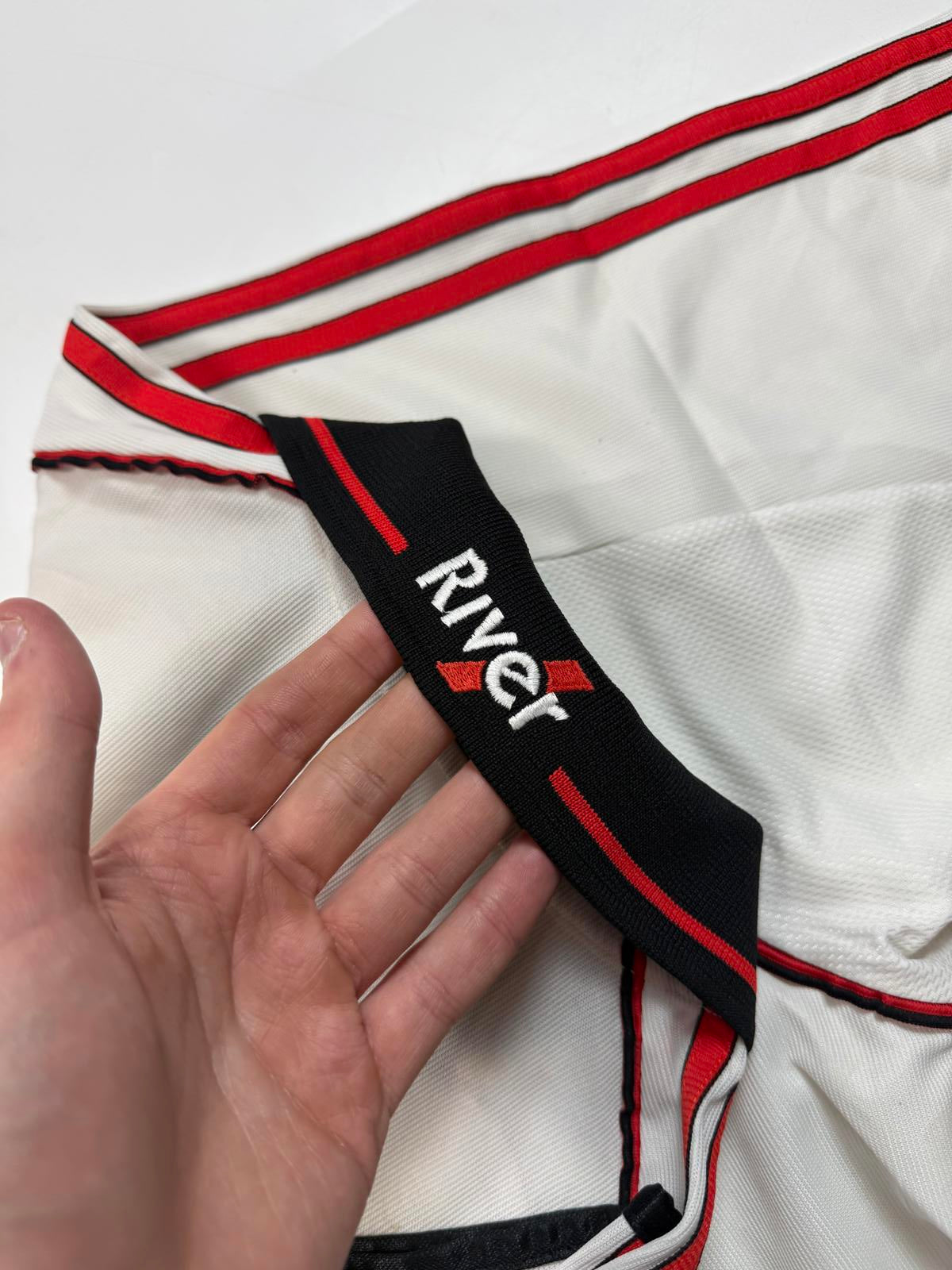 Vintage River Plate 2000-02 Adidas football shirt (L)