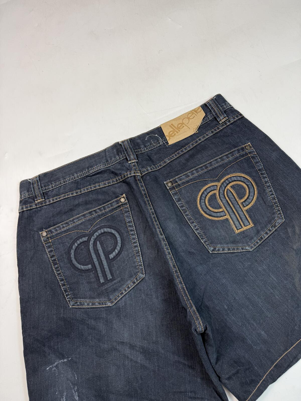 Vintage Y2K Pelle Pelle baggy hip hop jorts (W40)
