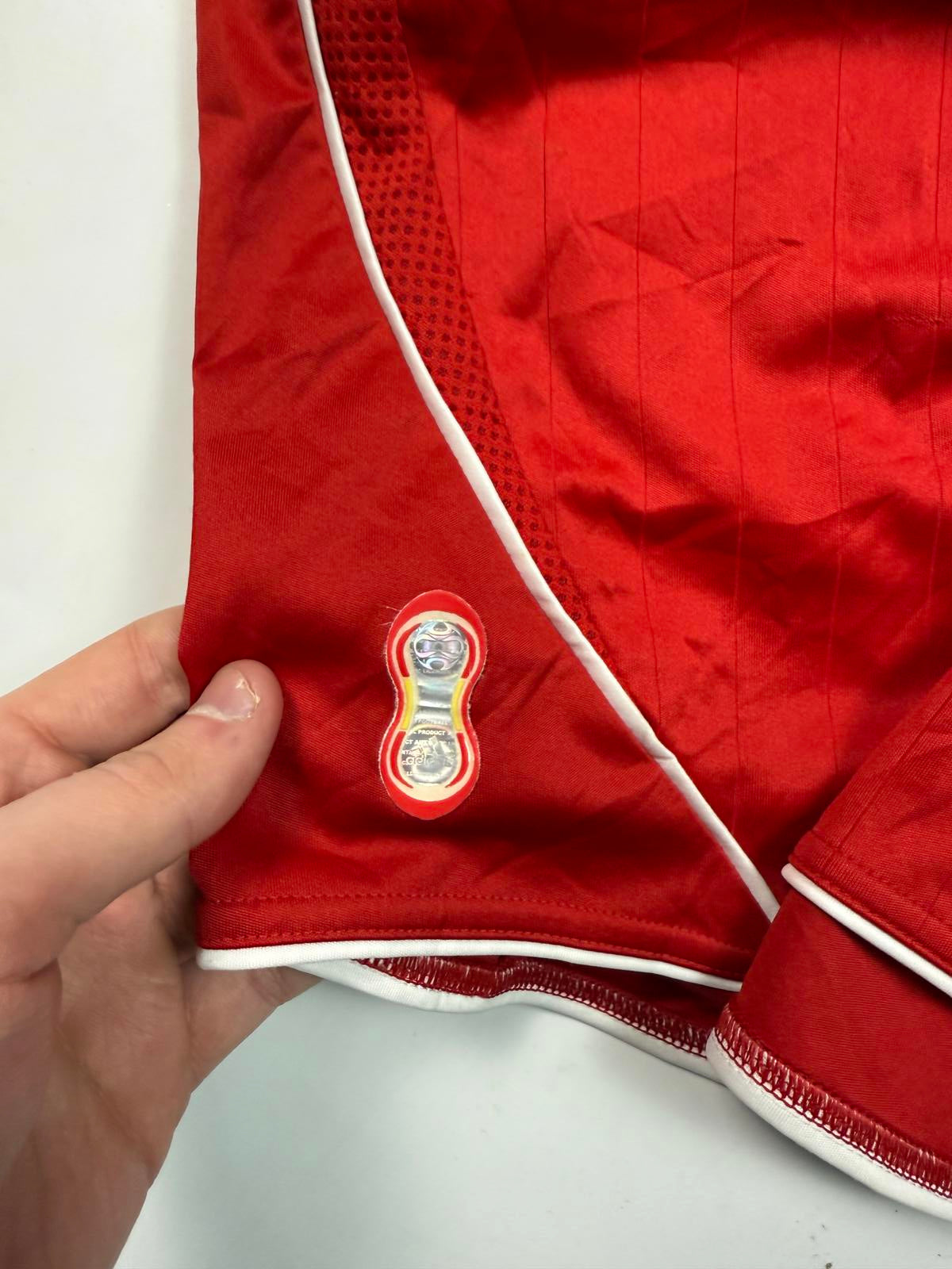 Vintage Liverpool 2006-08 Adidas Gerrard football shirt (S)