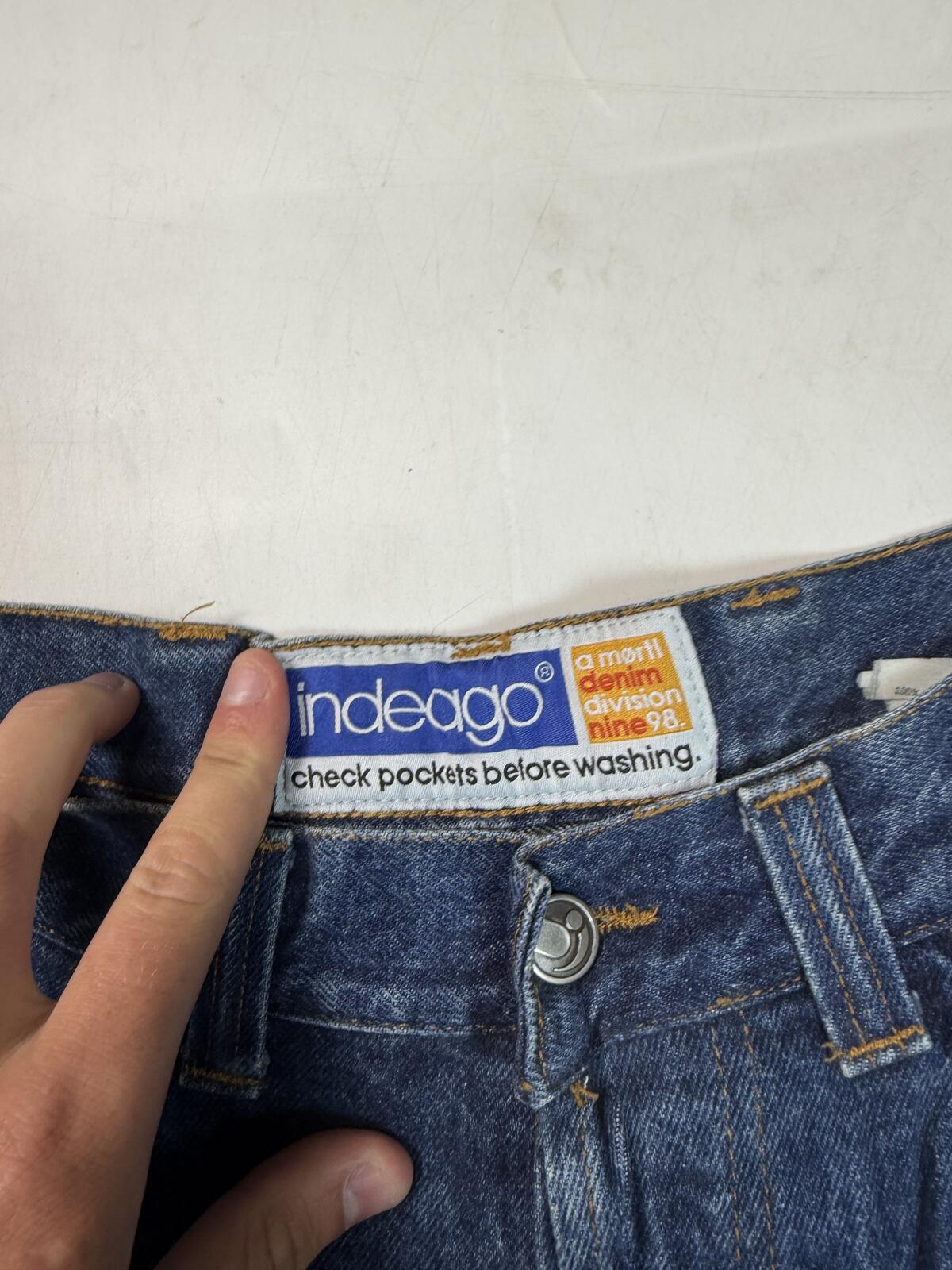 Vintage Y2K baggy hip hop denim jean shorts (W34)