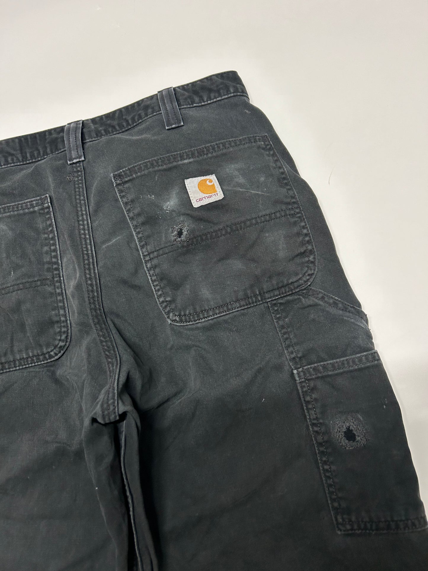 Carhartt baggy carpenter shorts (W32)