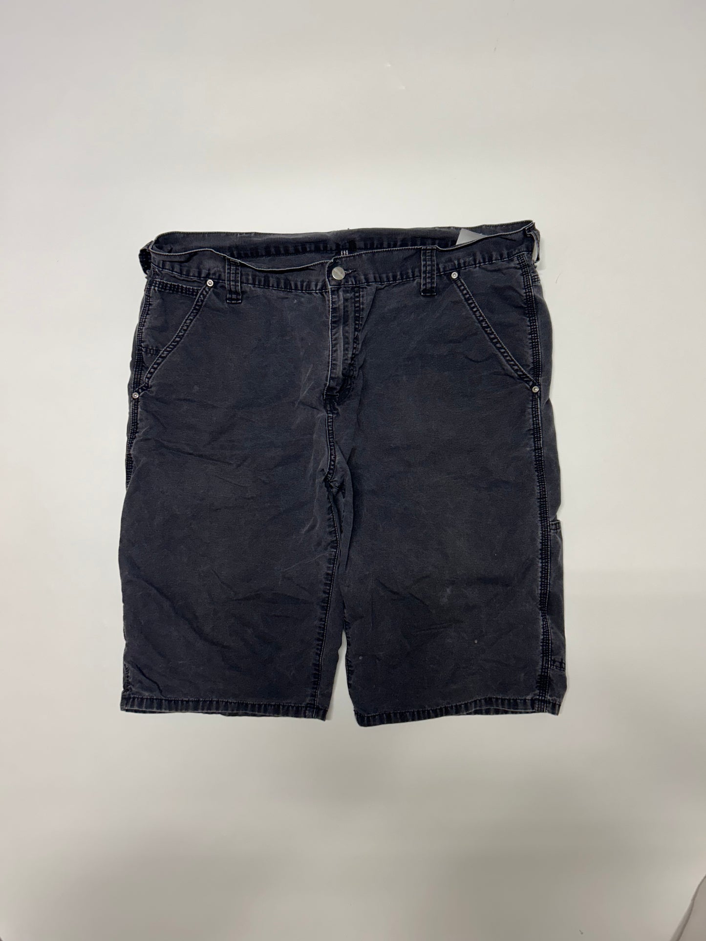 Vintage Carhartt baggy carpenter shorts (W38)