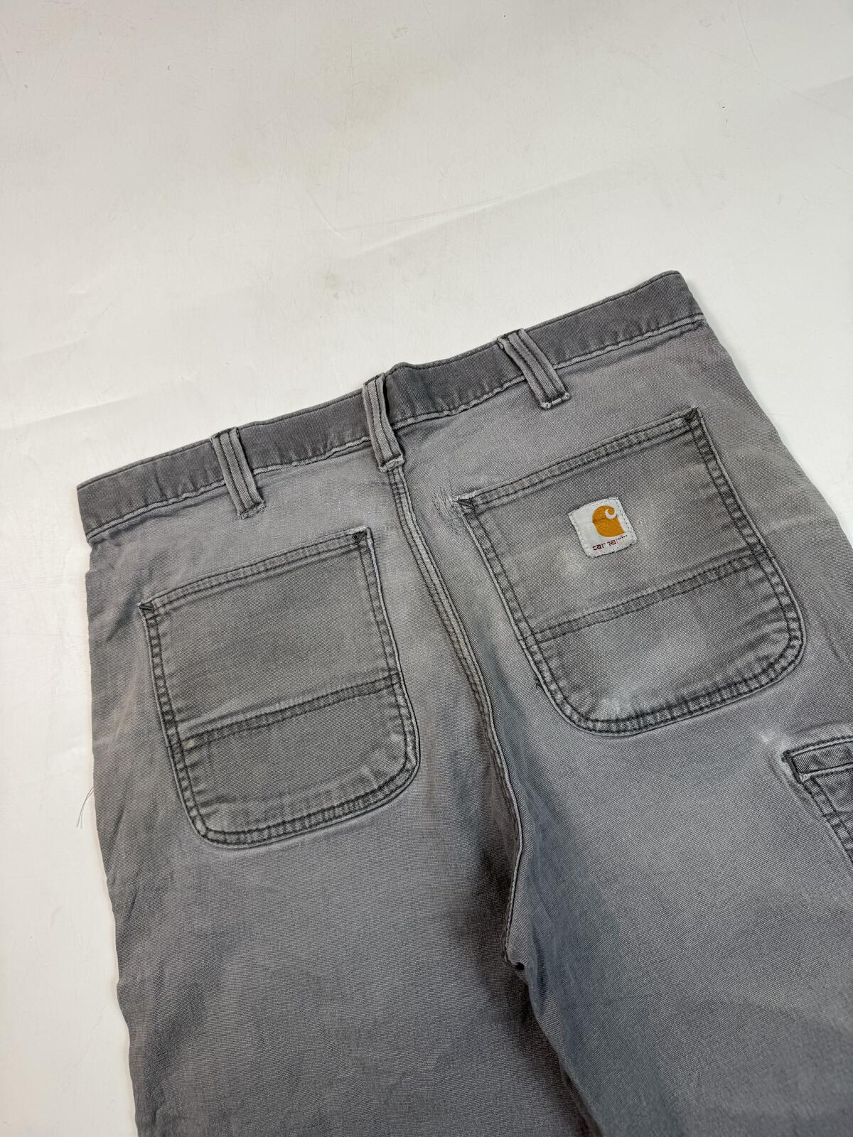 Carhartt baggy carpenter shorts (W32)