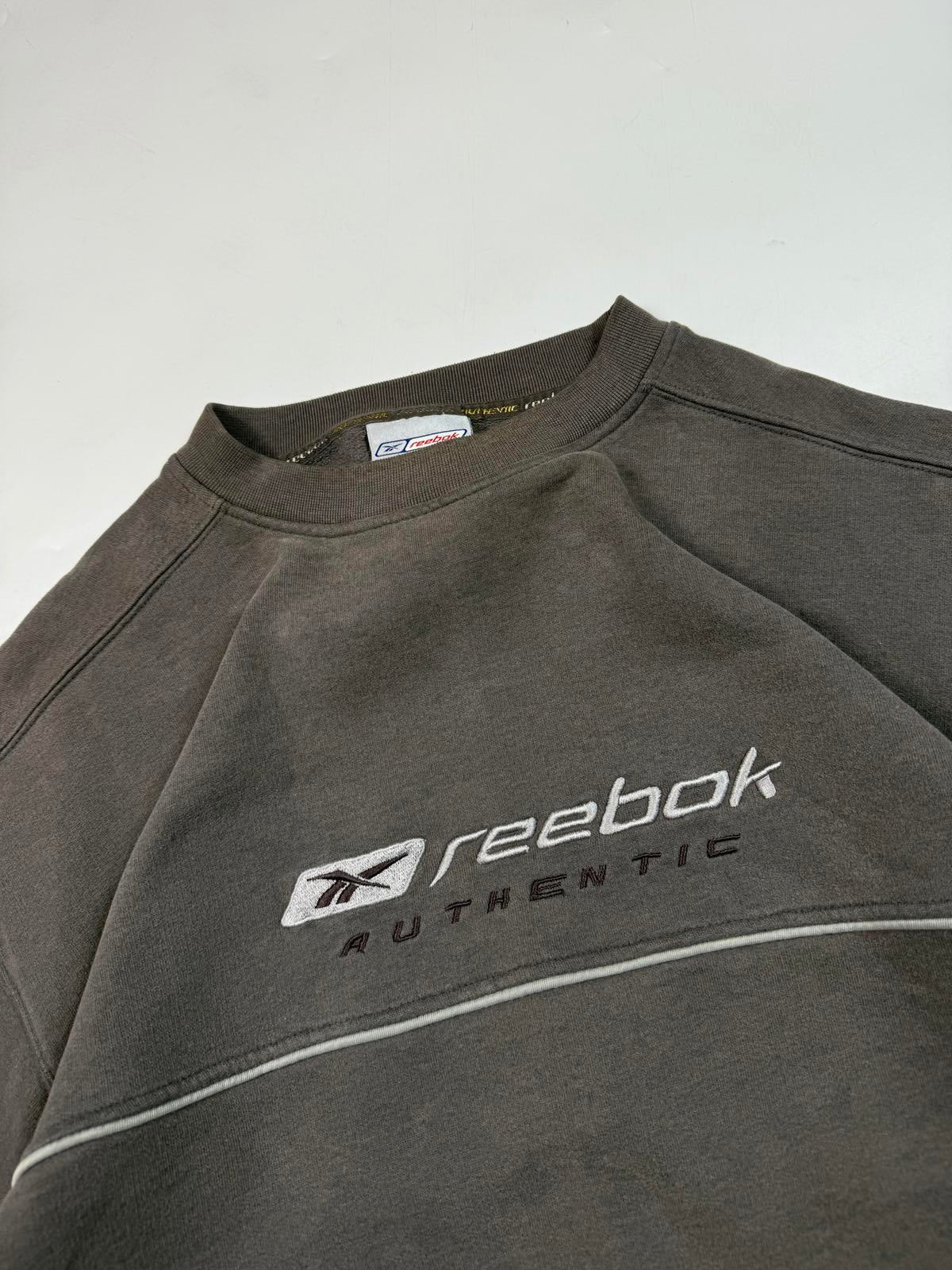 Vintage Reebok spell out sweatshirt (L)