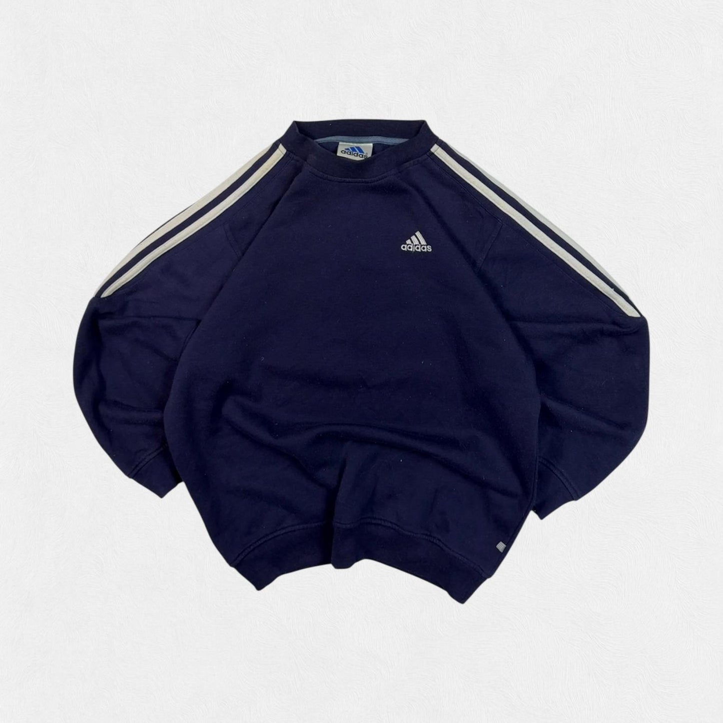 Vintage adidas small logo sweatshirt (M)