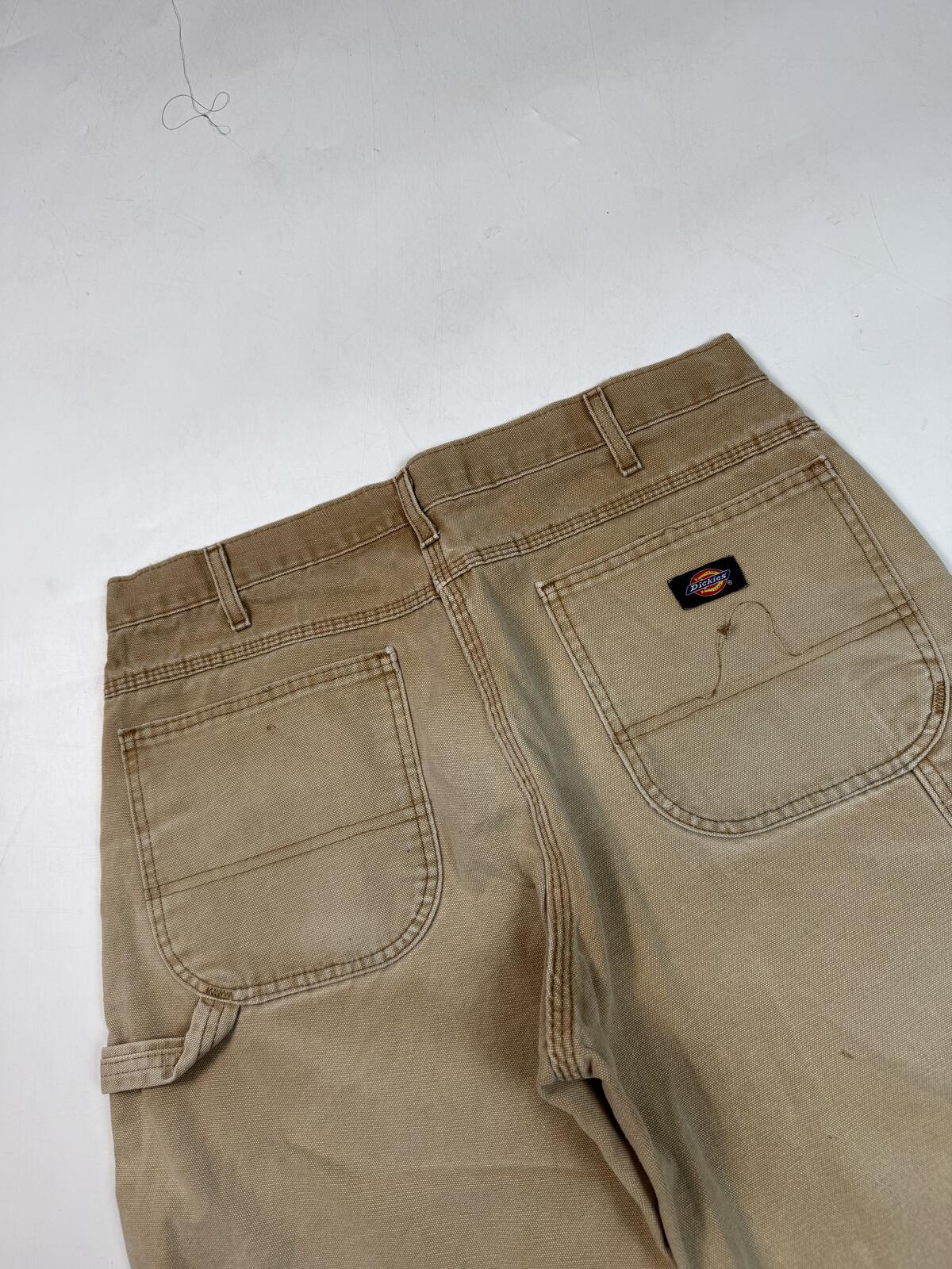 Dickies workwear baggy carpenter shorts (W34)
