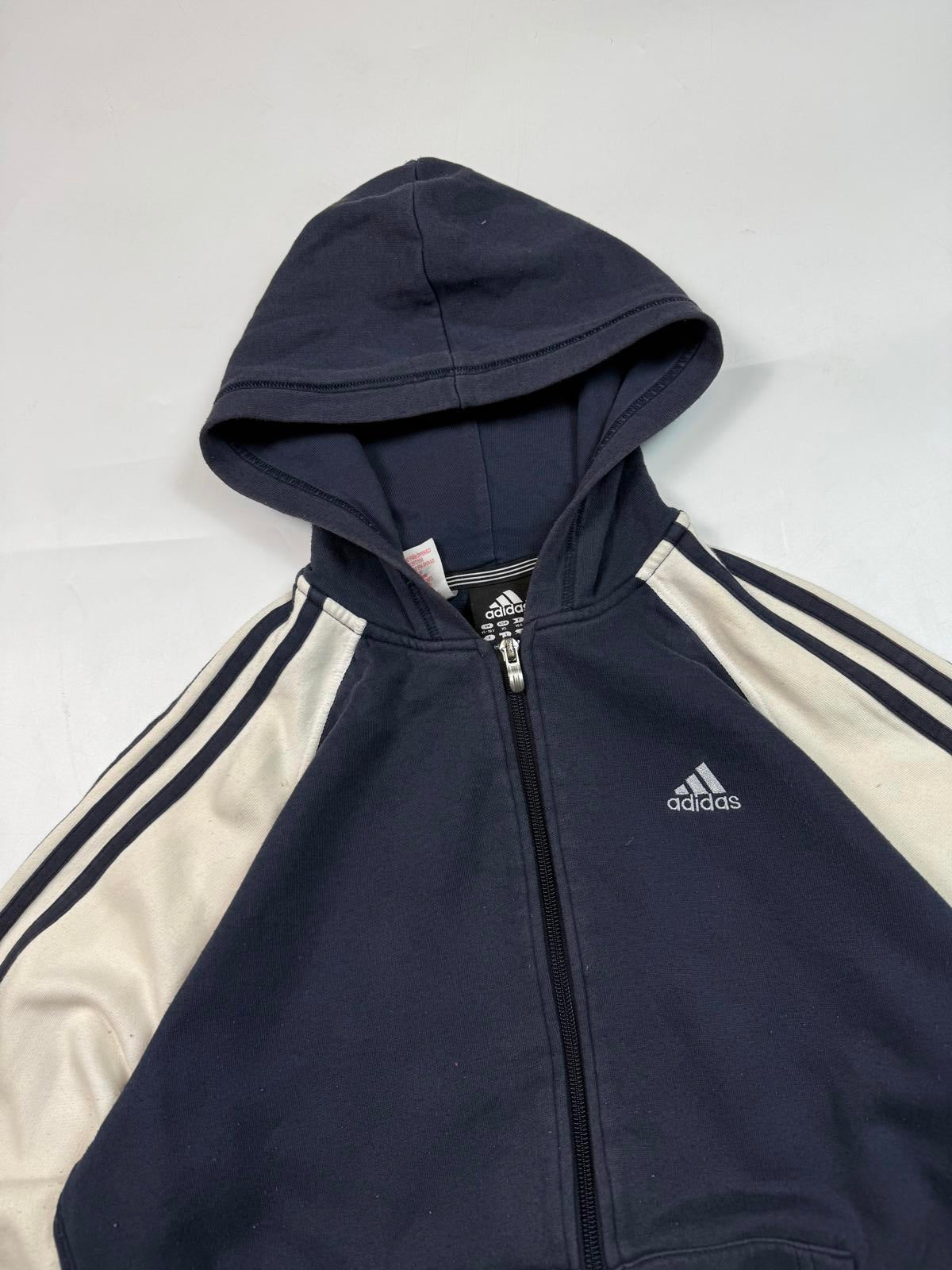 Vintage Adidas zip up hoodie (S)