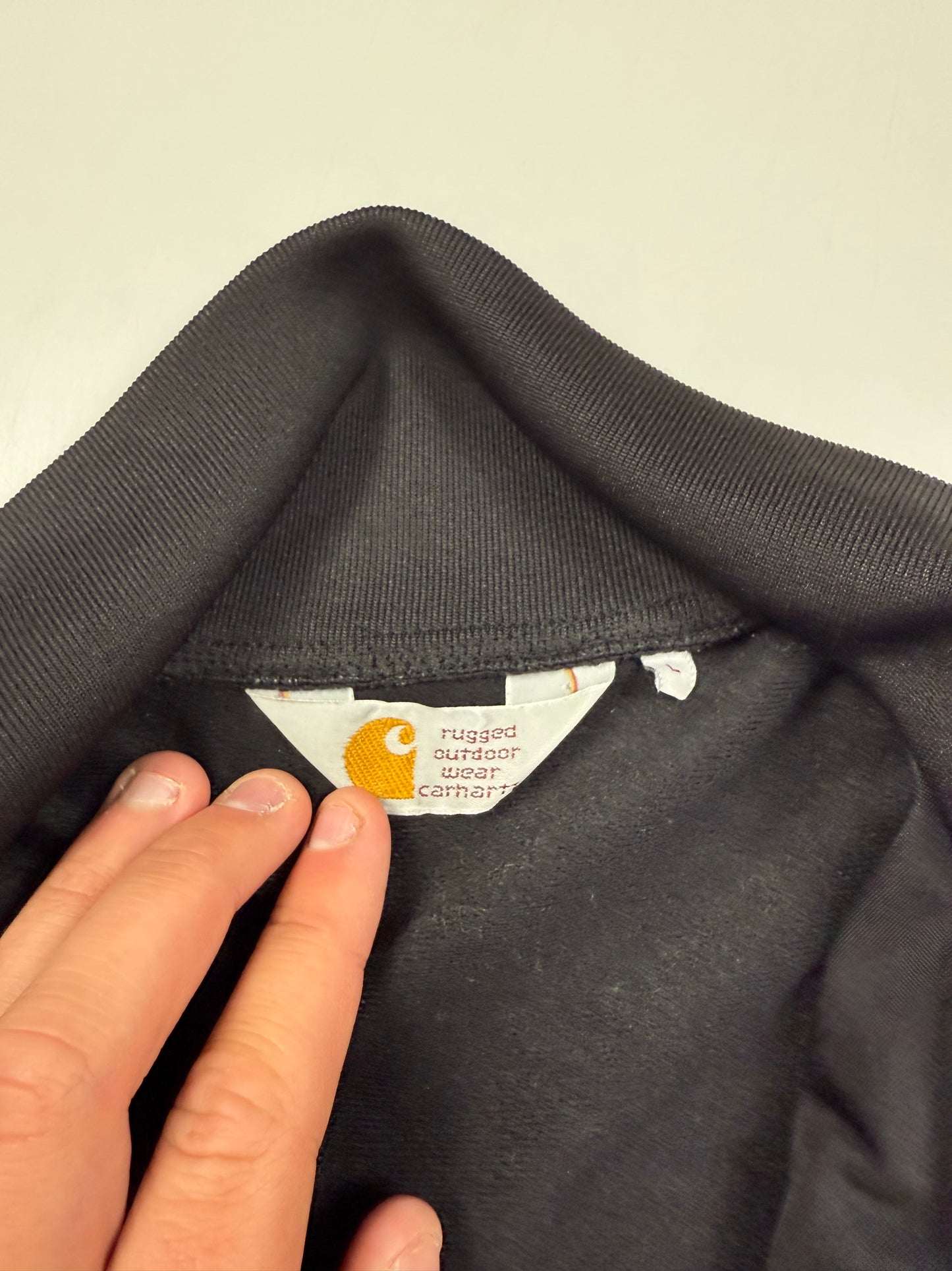 Carhartt track top (L)