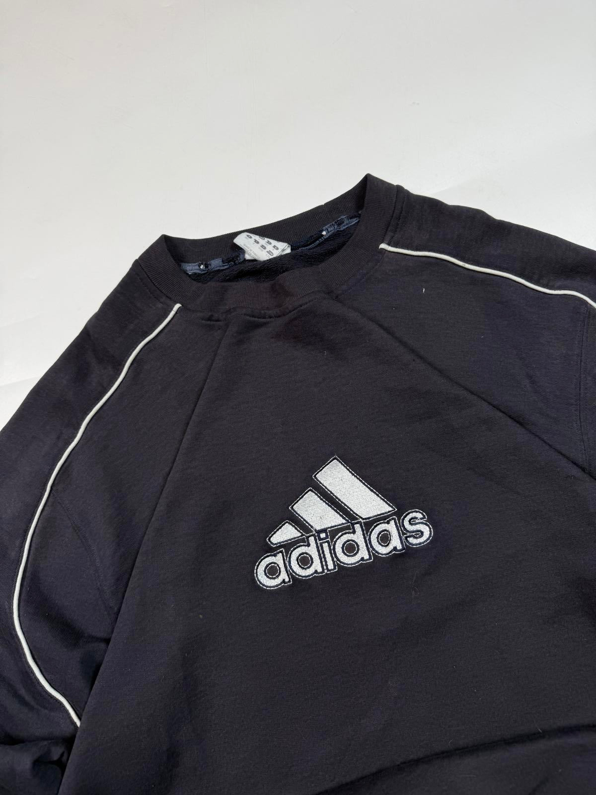 Vintage Adidas centre logo sweatshirt (L)