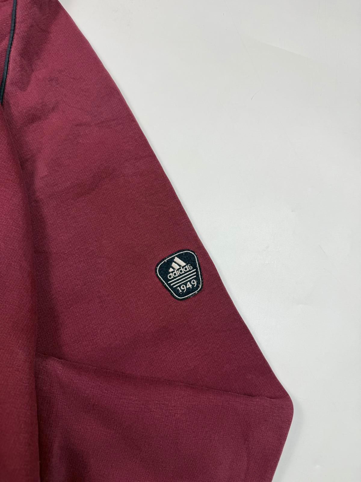 Vintage Adidas spell out hoodie (L)