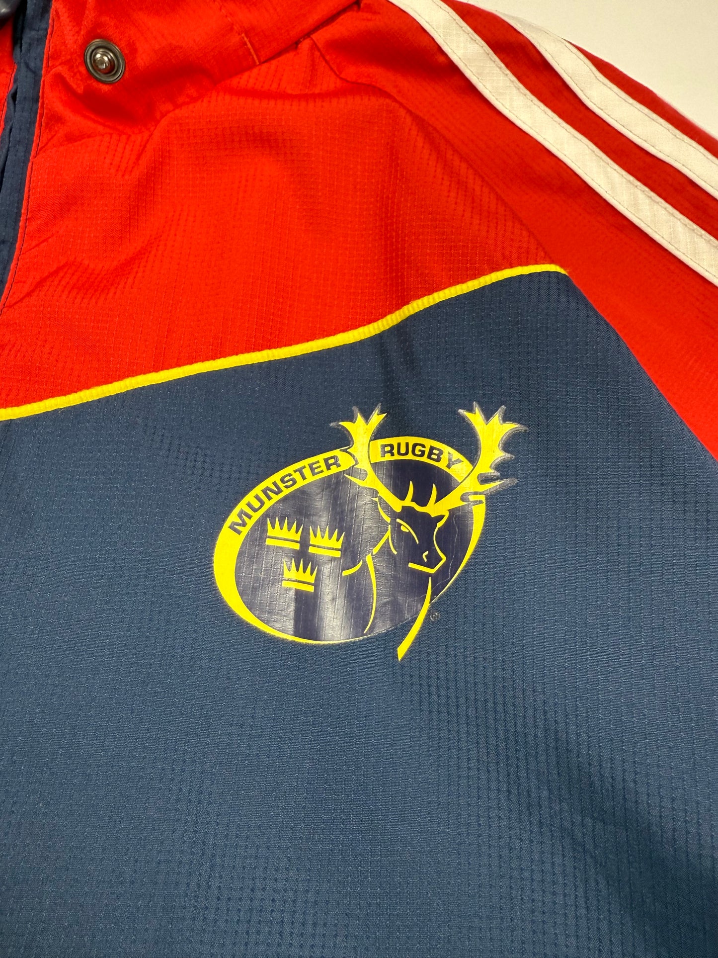 Munster 2009/10 Adidas rugby lightweight jacket (L)