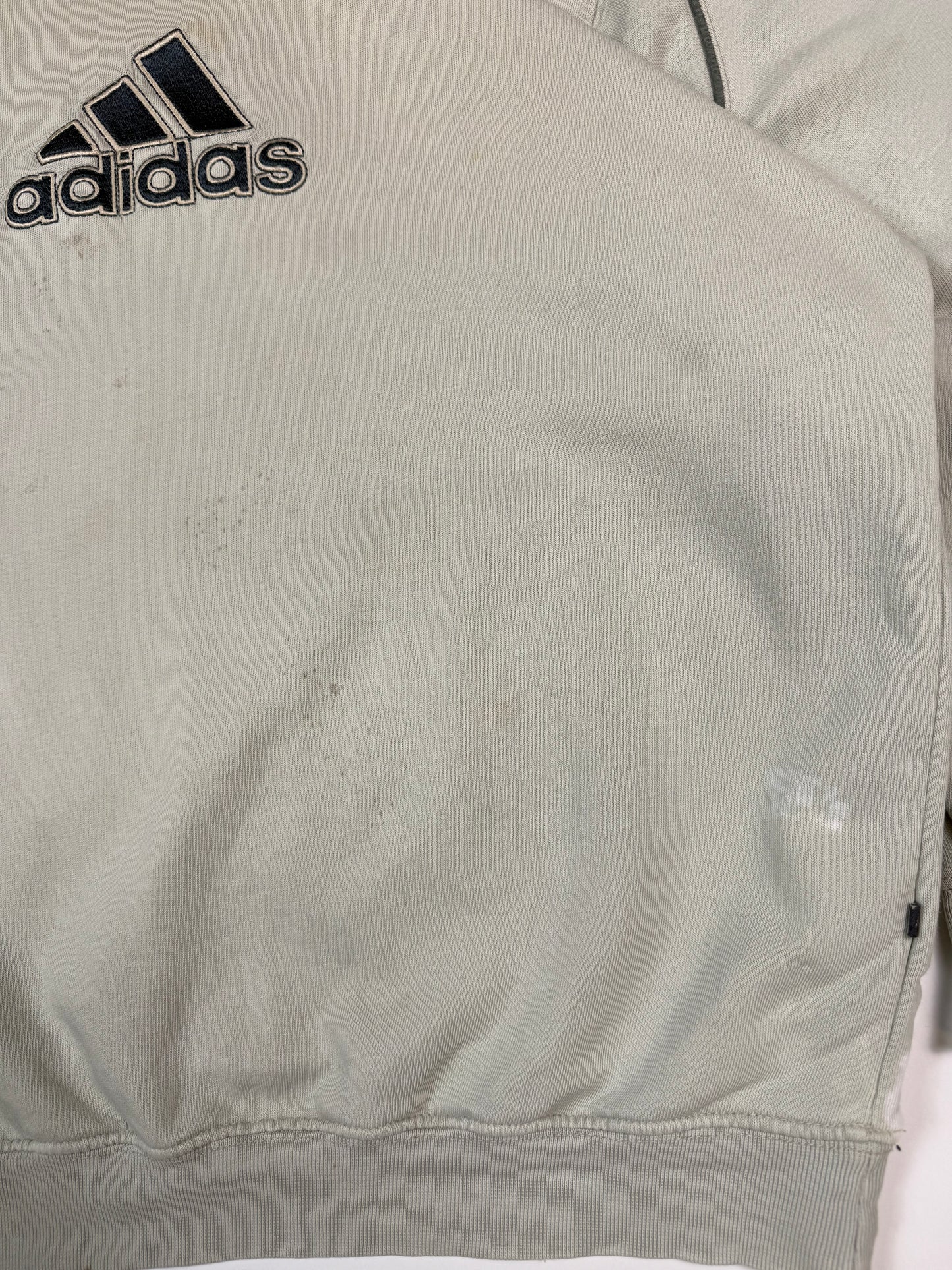 Vintage Adidas centre logo sweatshirt (M)