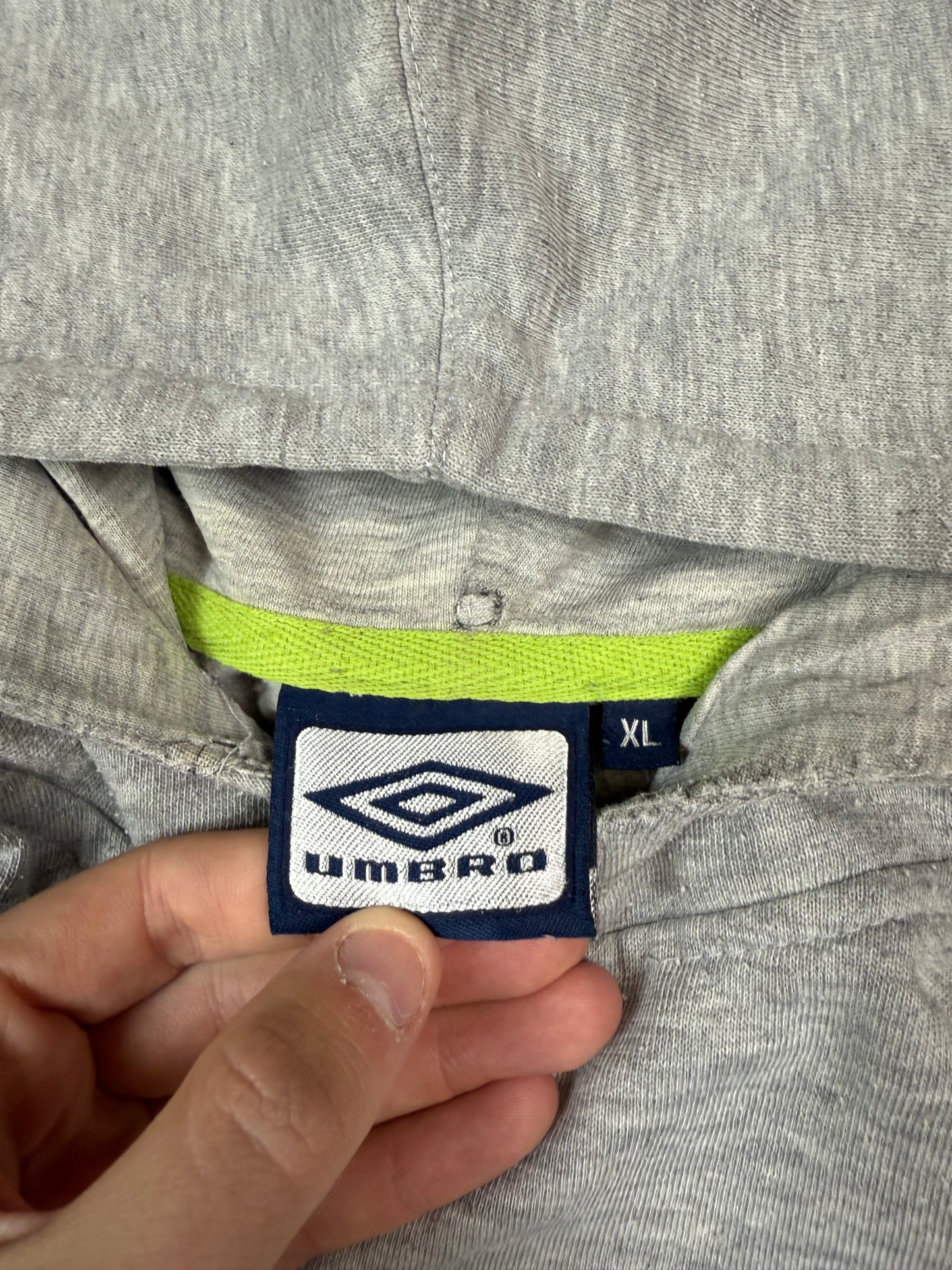Vintage Umbro centre logo hoodie (XL)