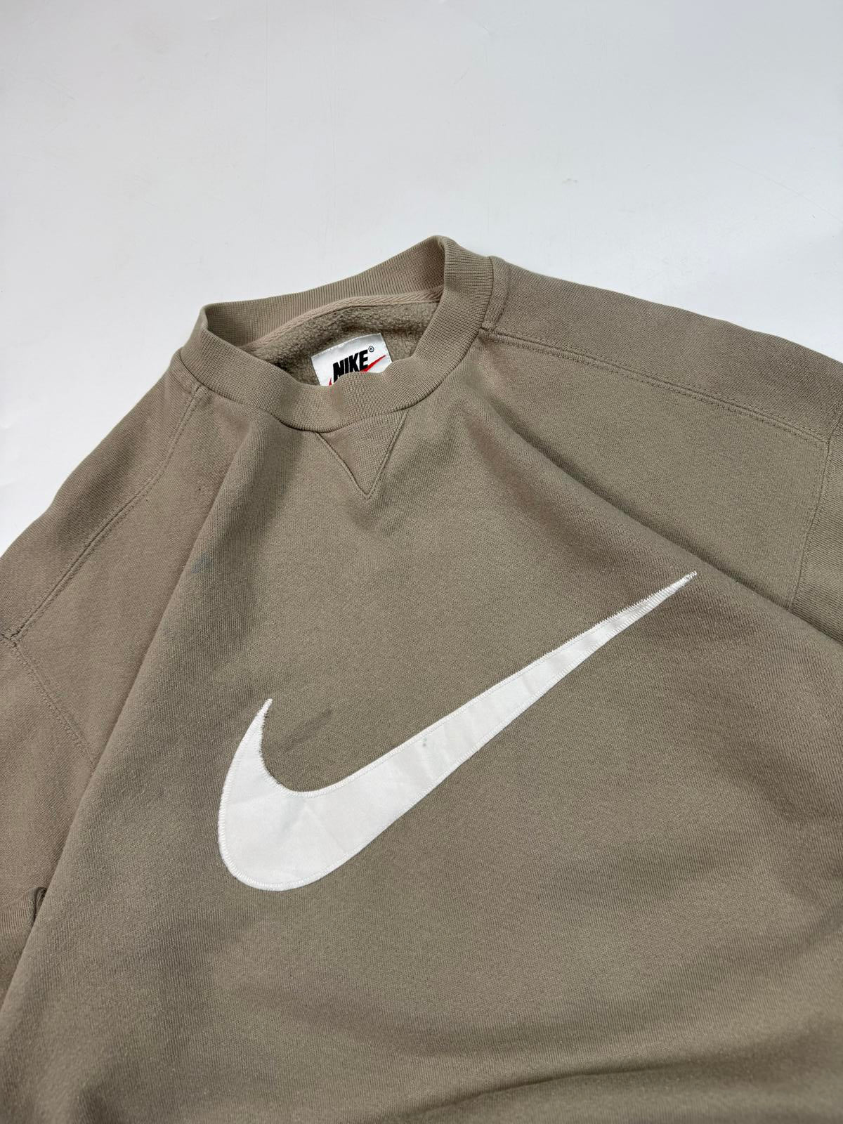 Vintage 90s Nike centre swoosh sweatshirt (M)